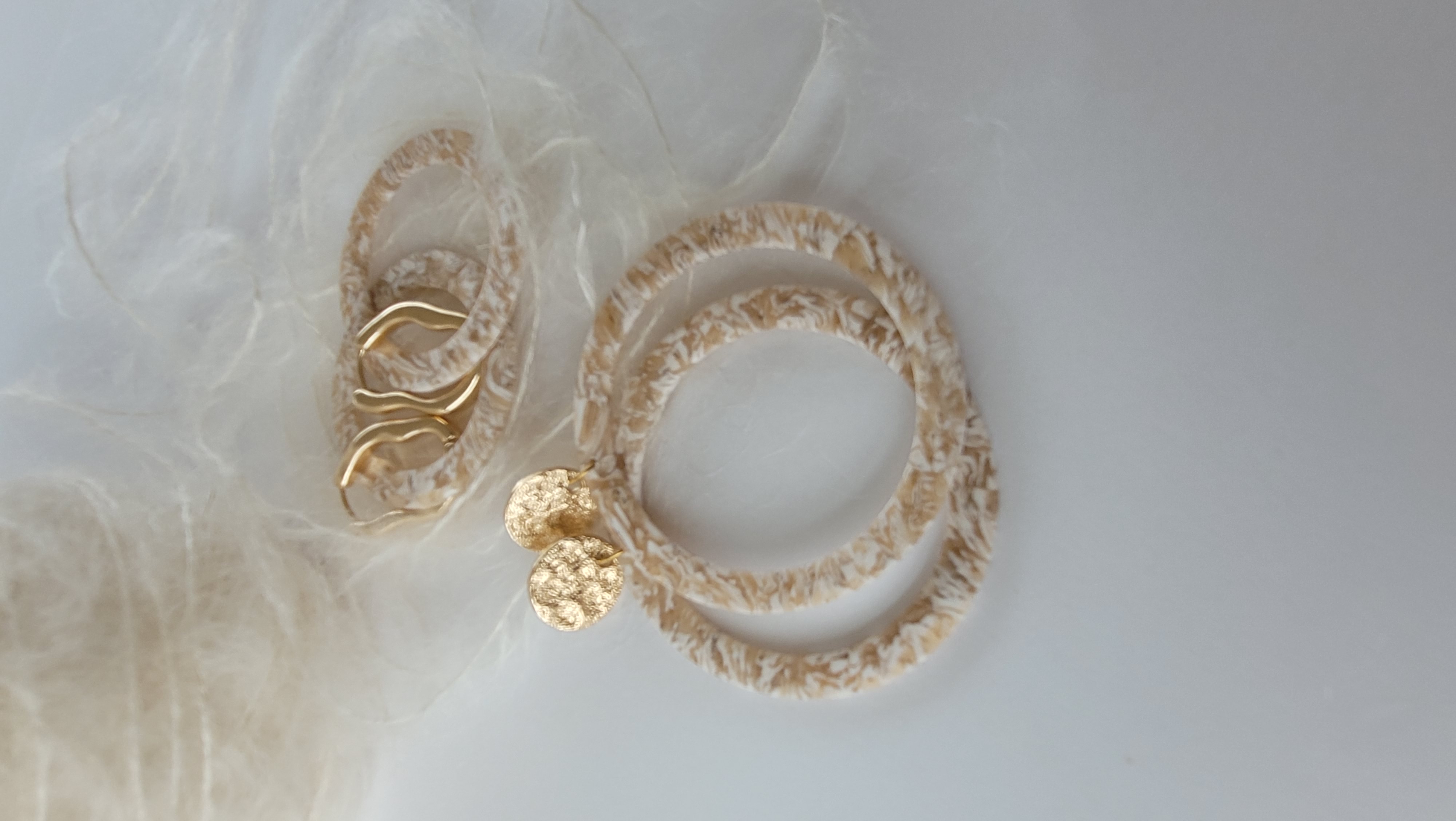 Boucles d'oreilles texturées