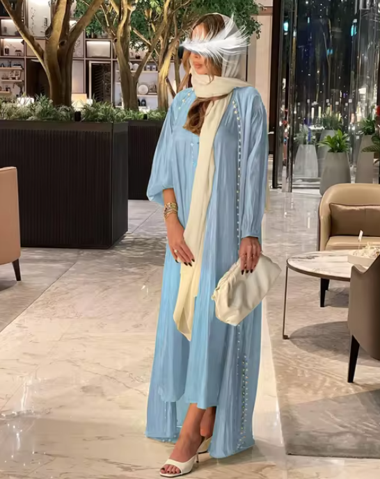 Abaya u dva djela