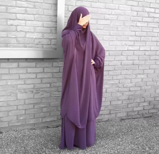 Komplet, abaya sa kapuljacom u dva djela