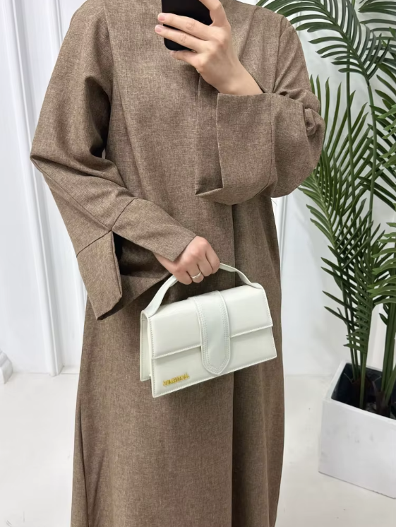 Dugacka Abaya raskopcanim rukavima