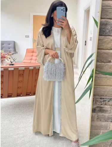 Otvorena sjajna Abaya