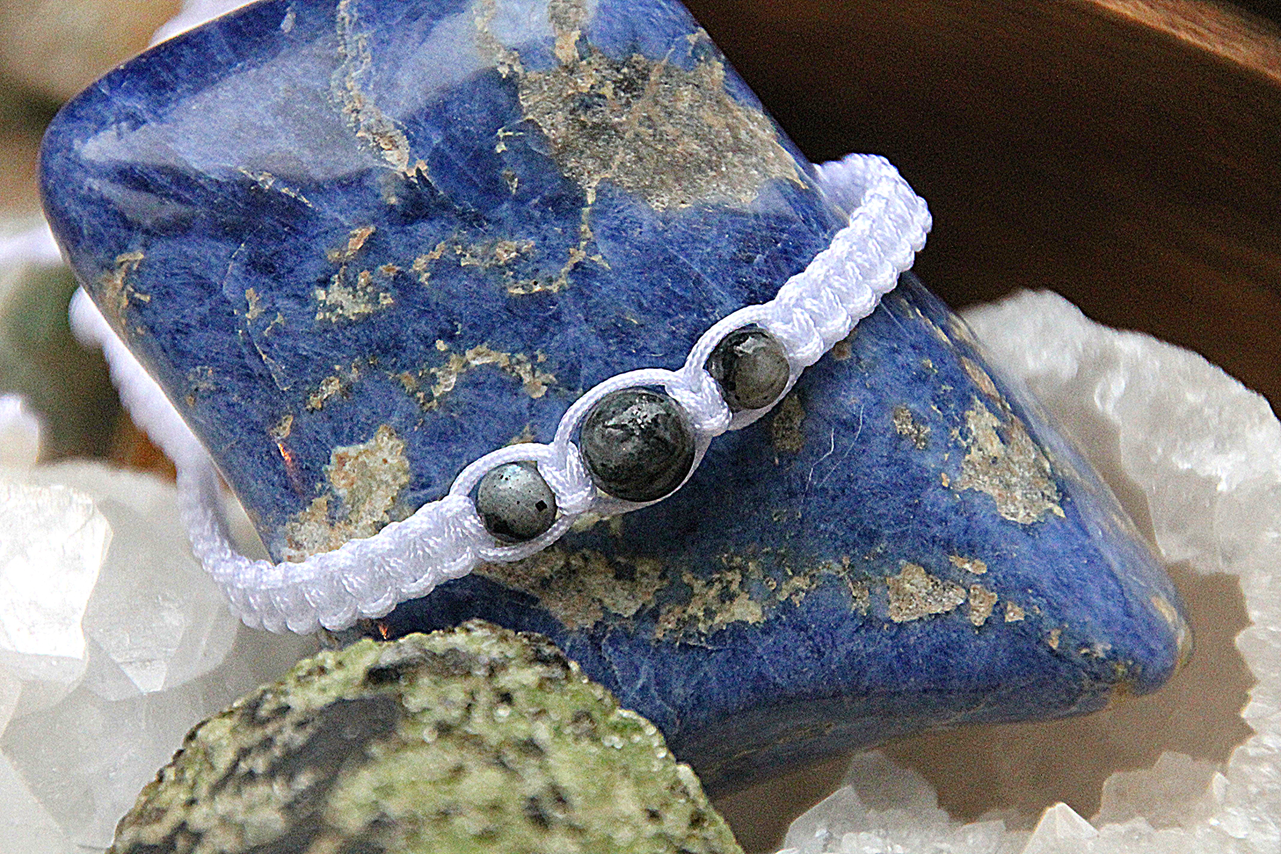 Labradorit - Makramee Armband