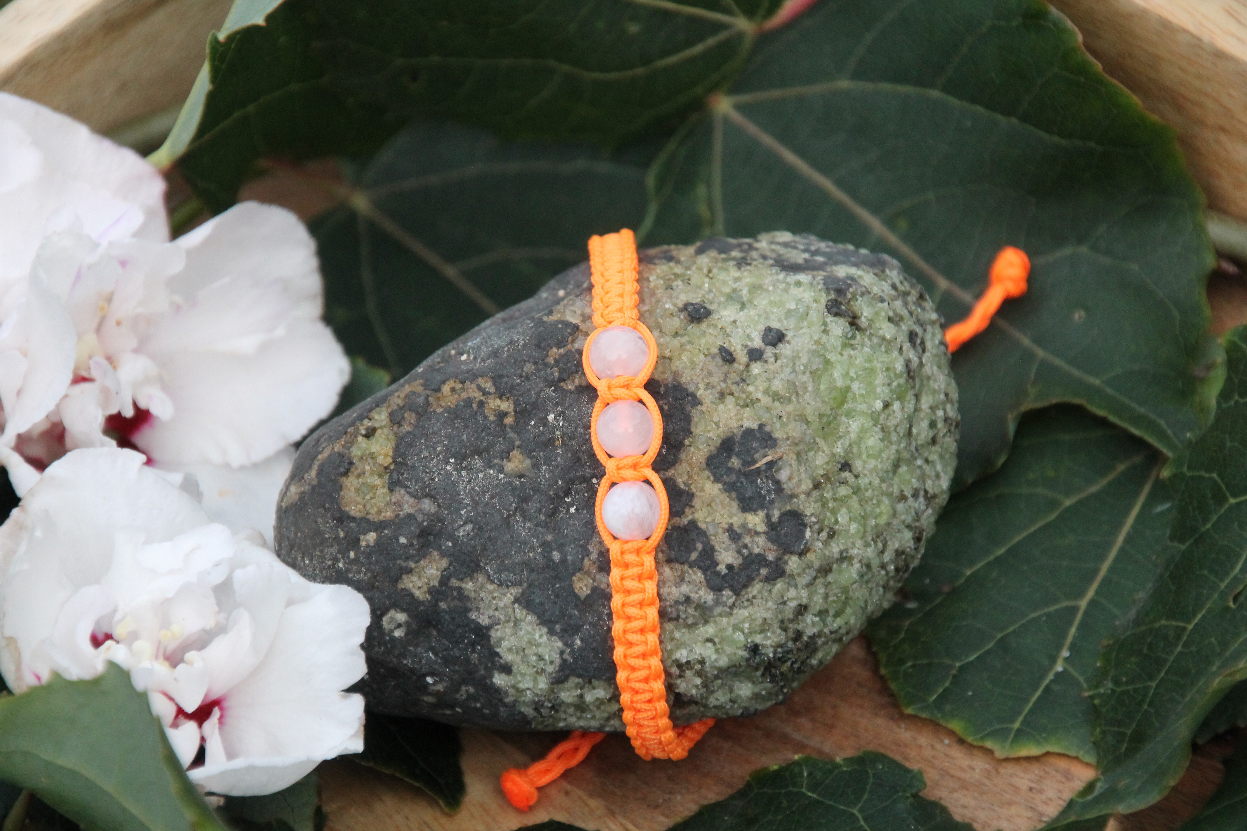 Mondstein - Makramee Armband