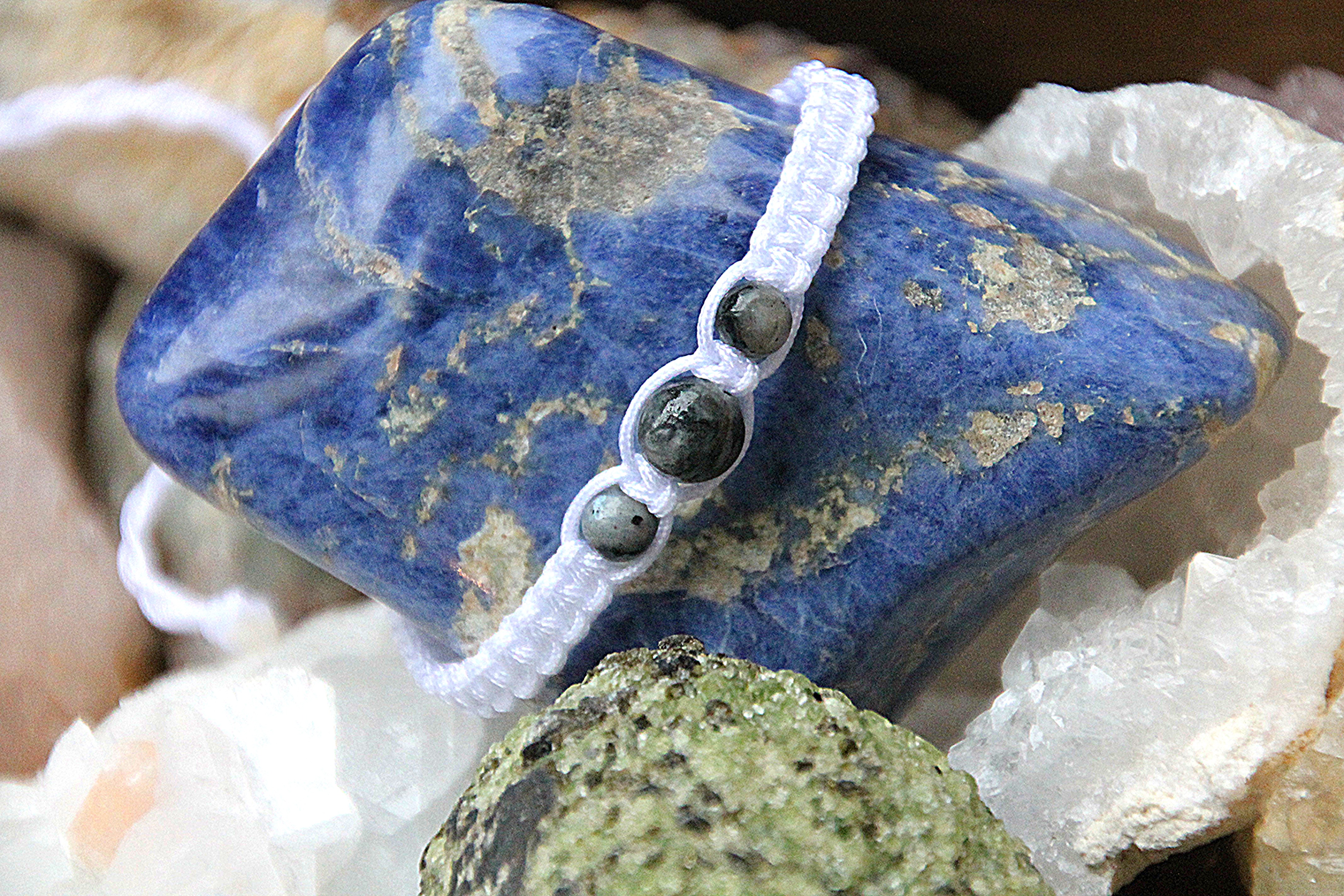 Labradorit - Makramee Armband