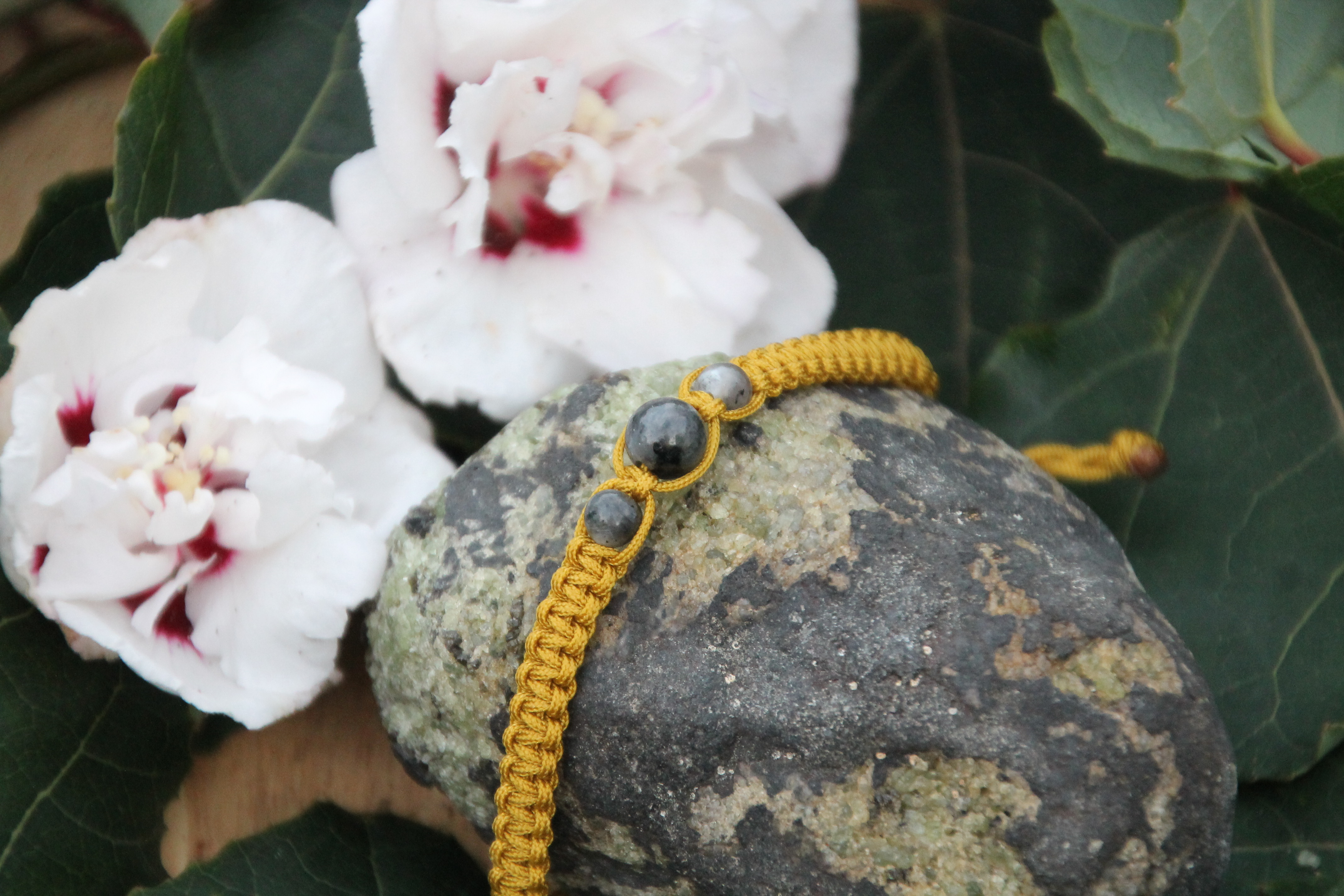 Labradorit - Makramee Armband