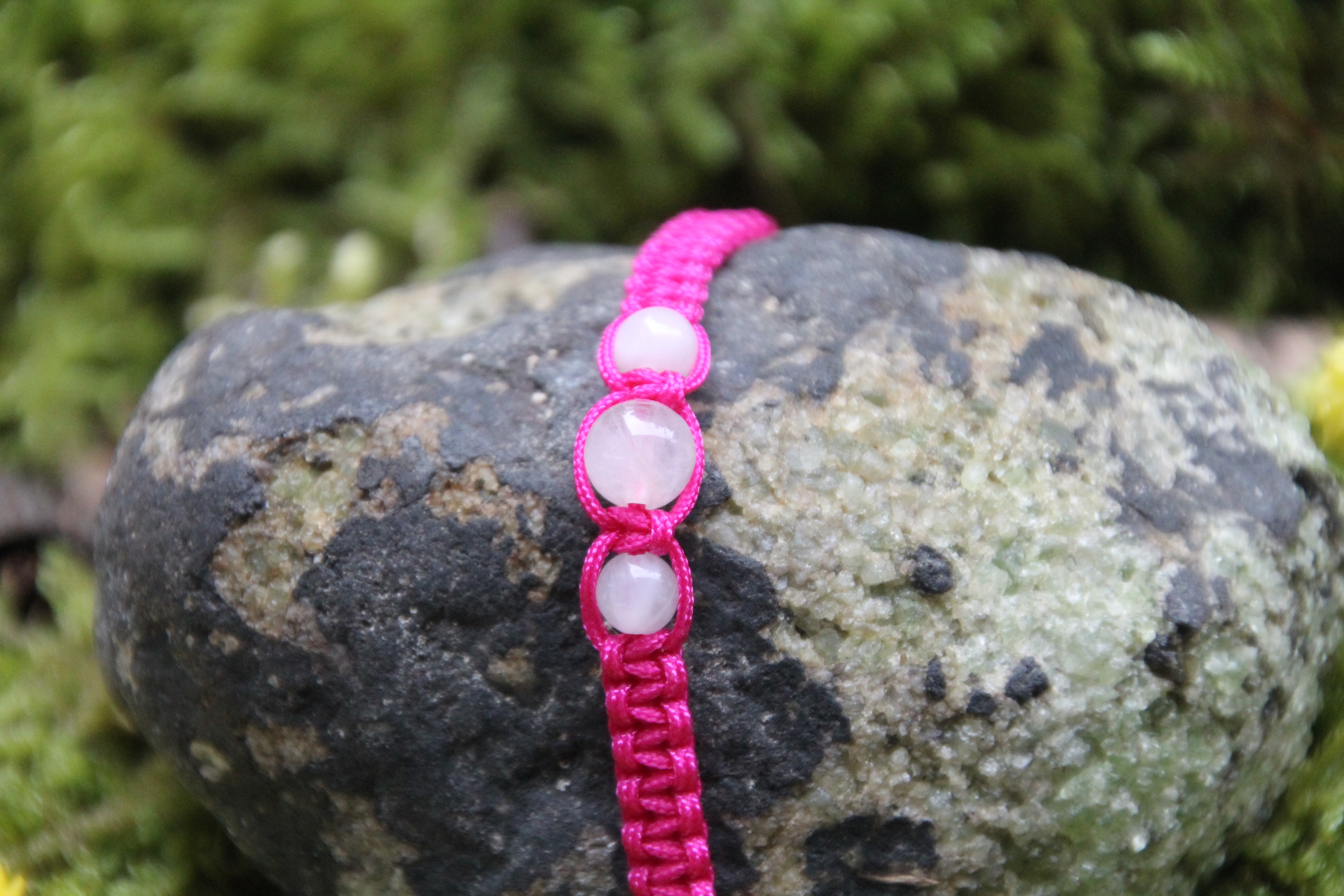 Rosenquarz - Makramee Armband