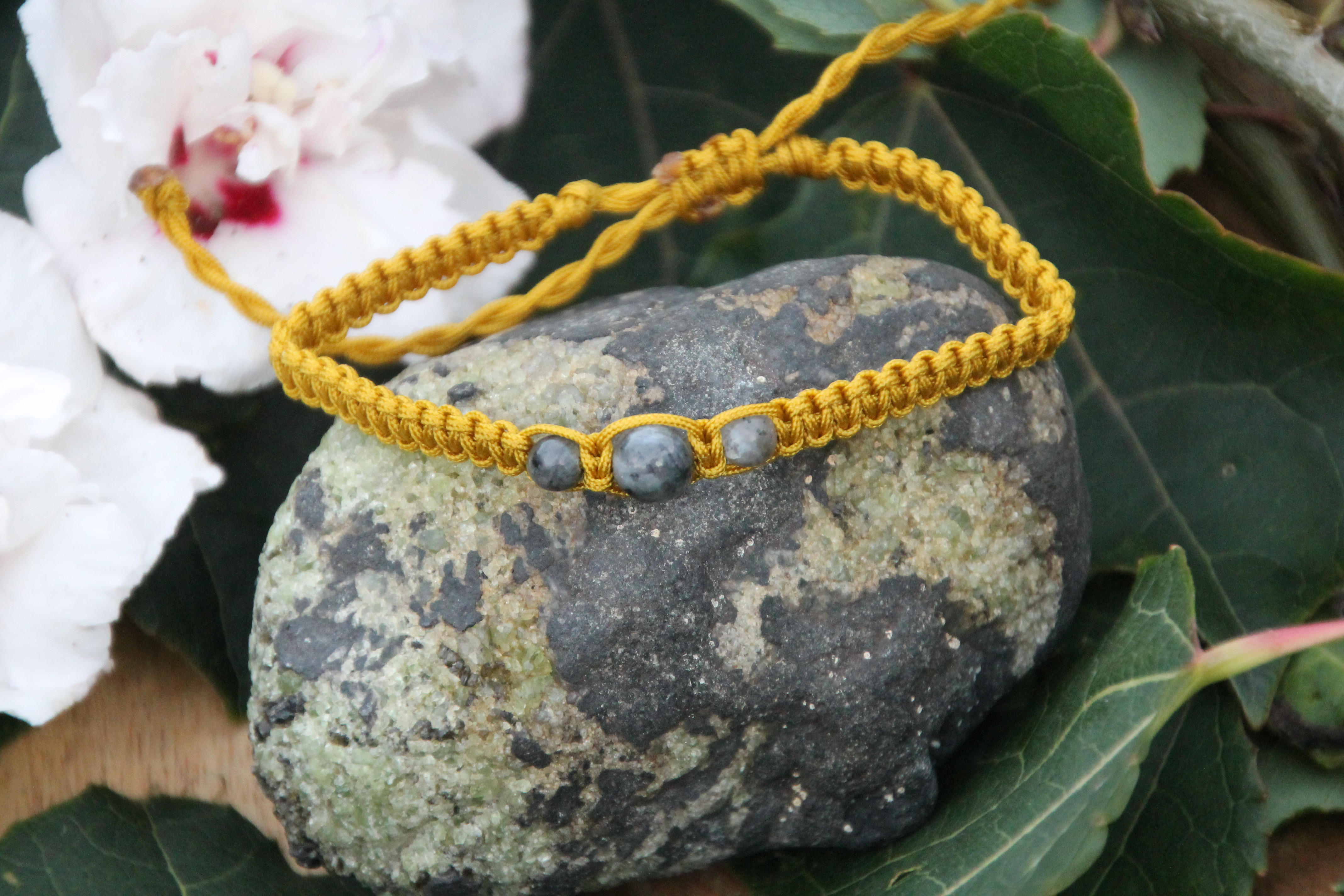 Labradorit - Makramee Armband