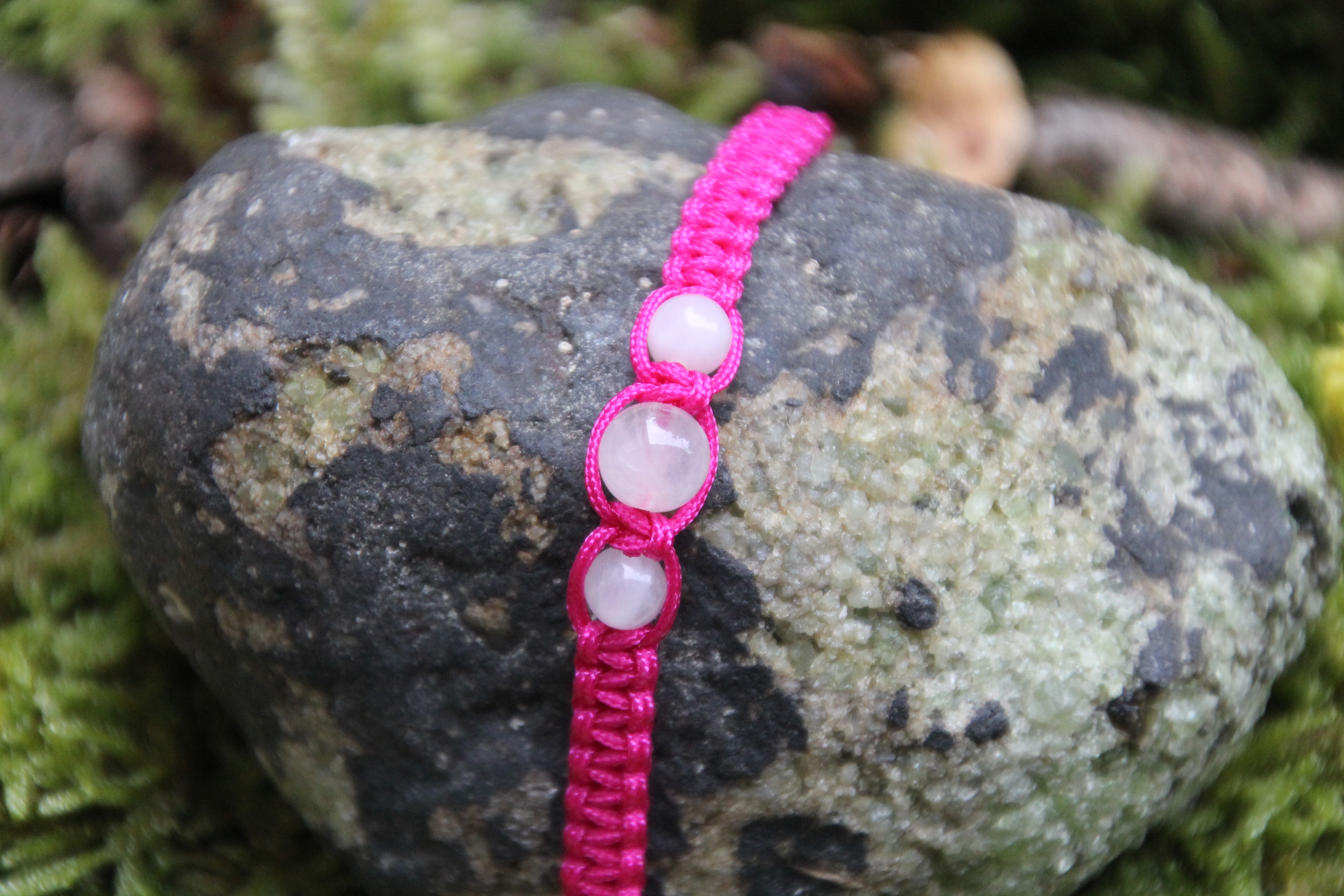 Rosenquarz - Makramee Armband