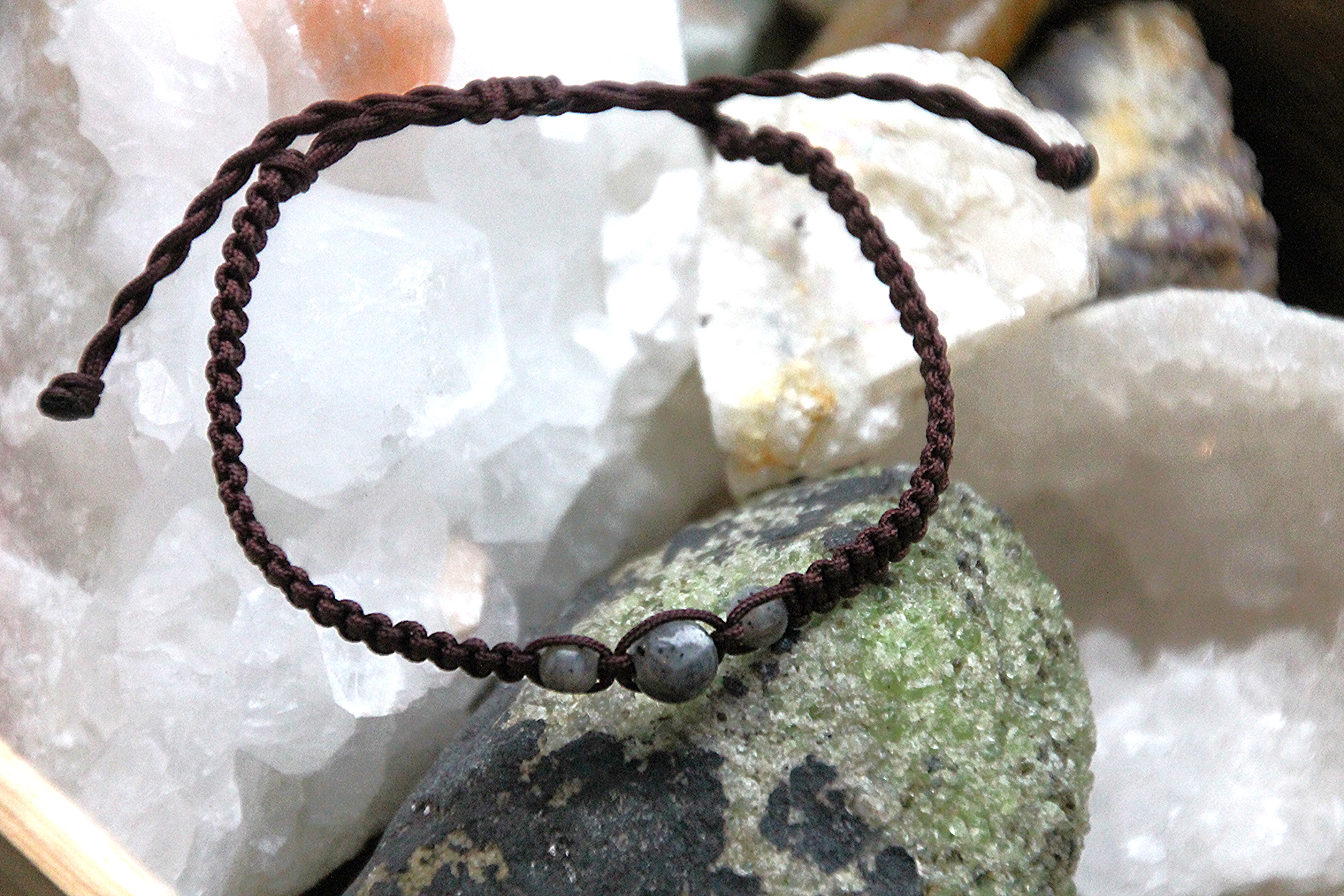 Labradorit - Makramee Armband