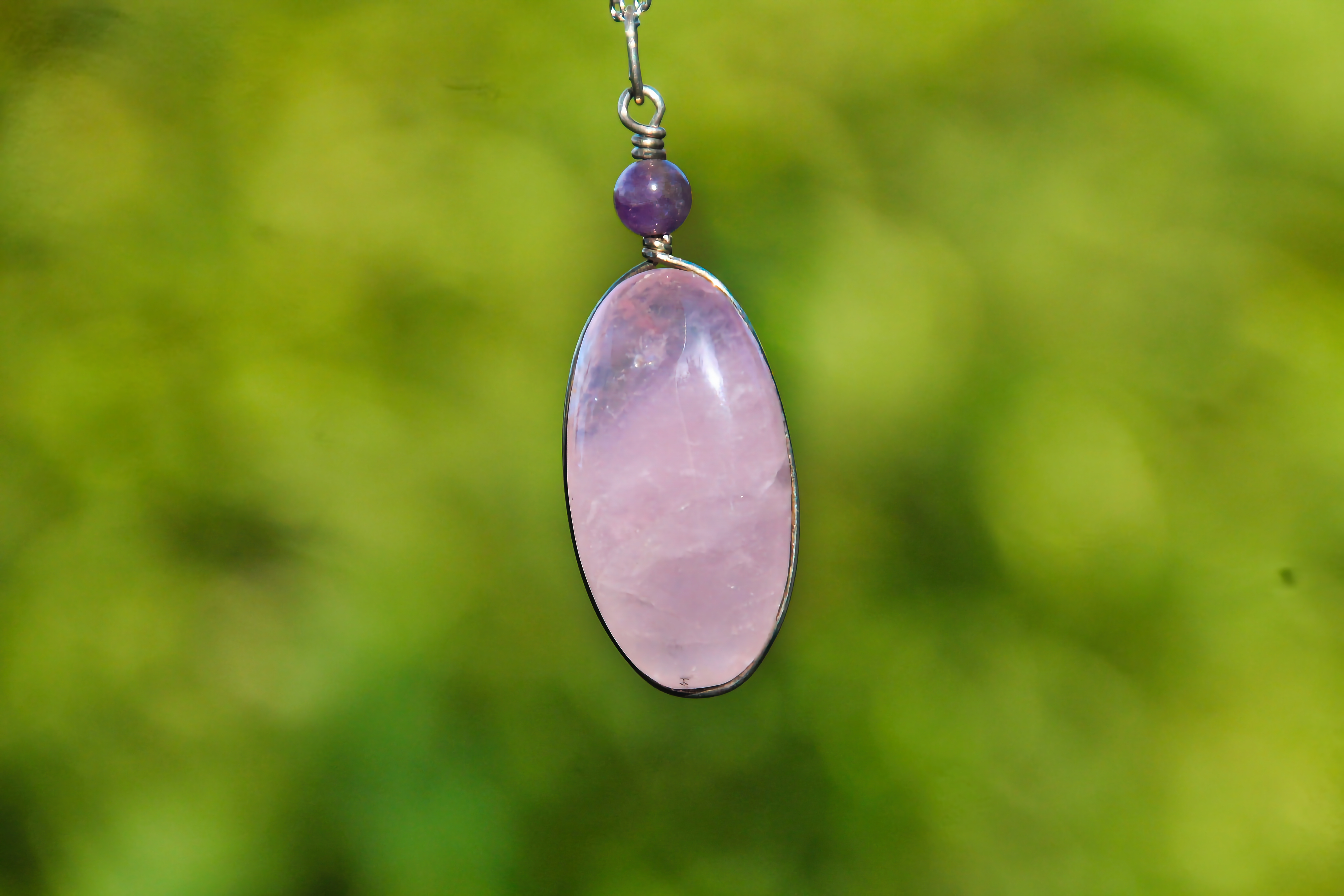 Rosenquarz (mit Amethyst) Halskette