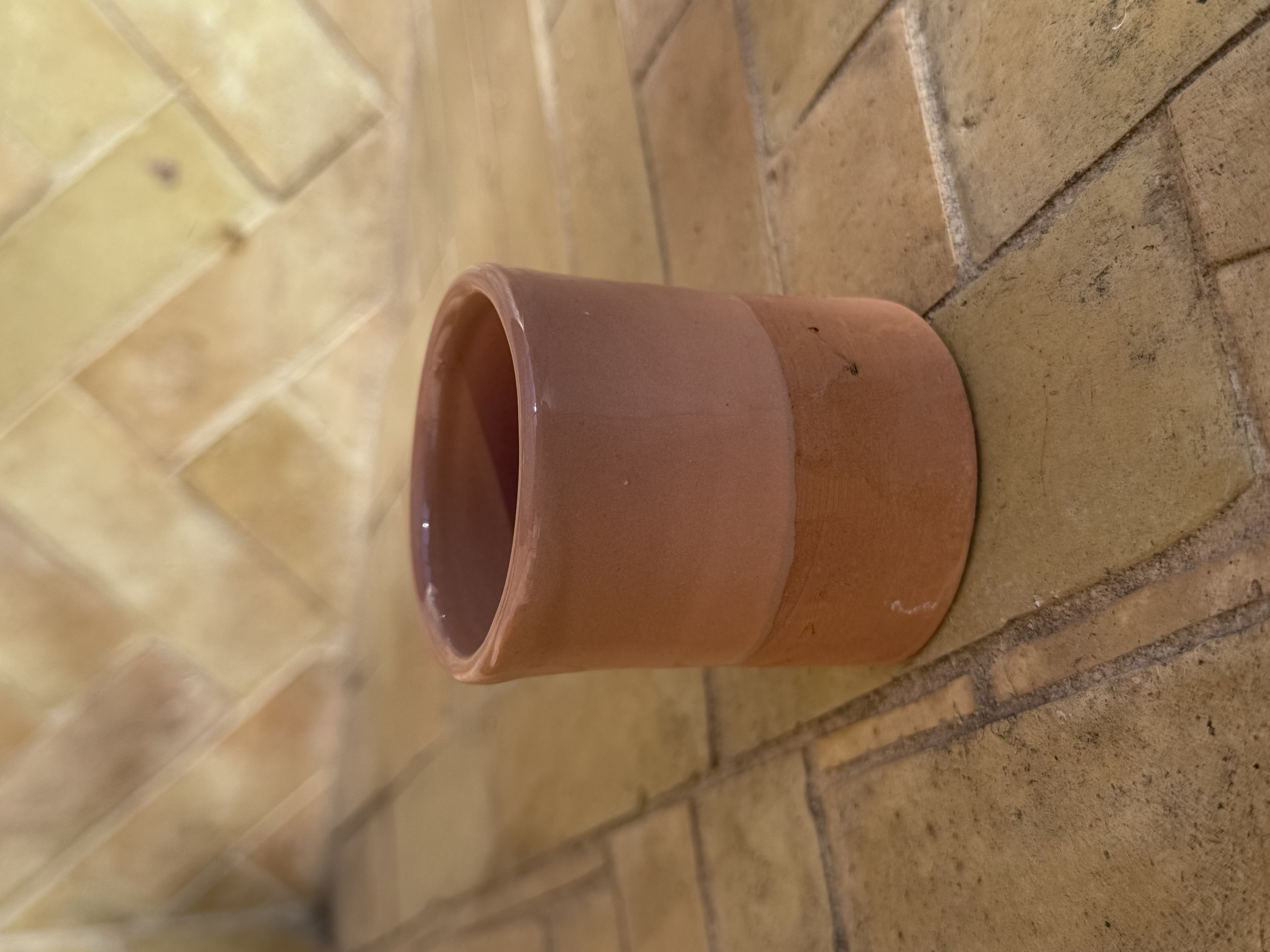 Tasse à café terre cuite et émail 