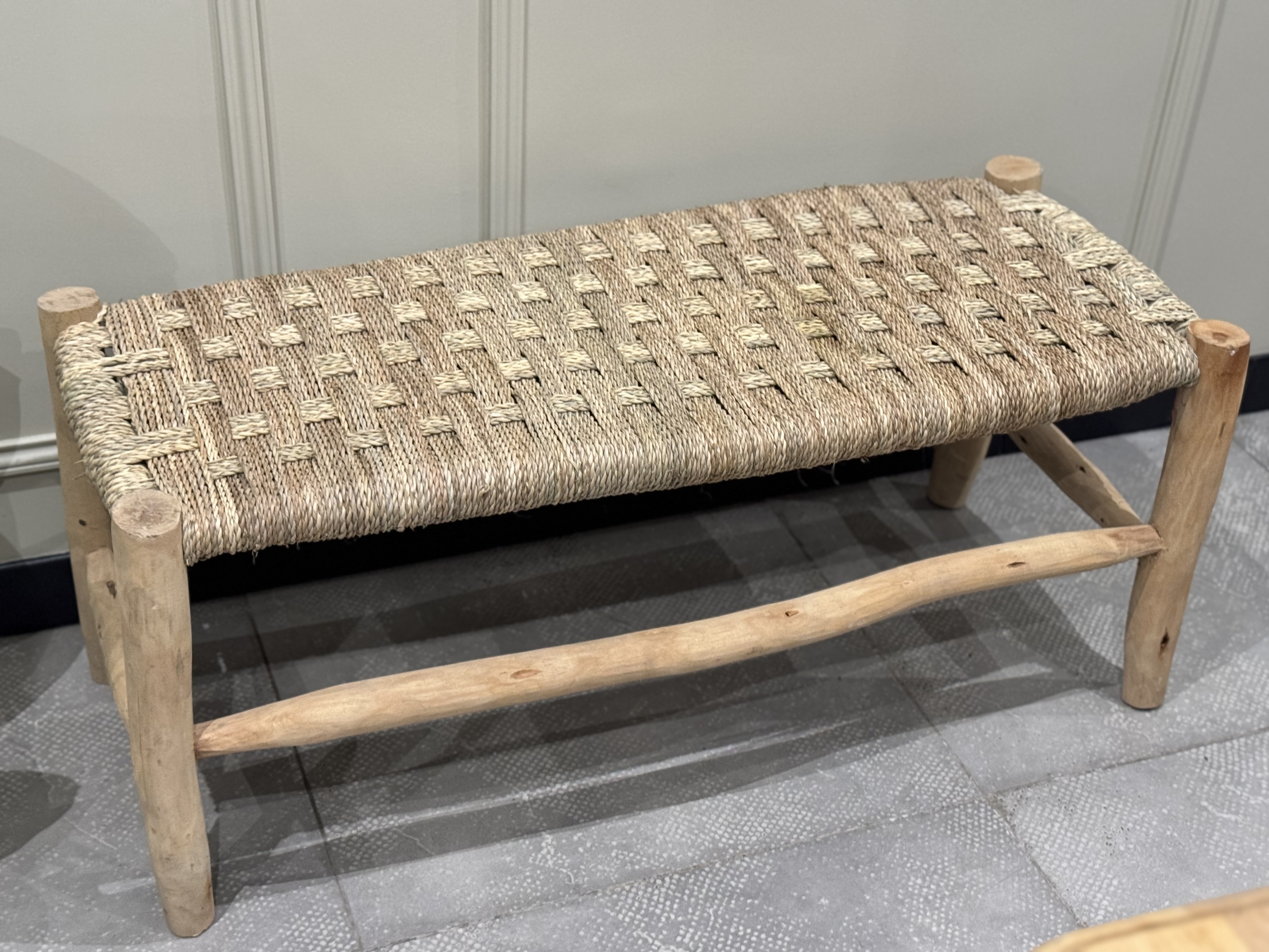 Banc tressé en doum