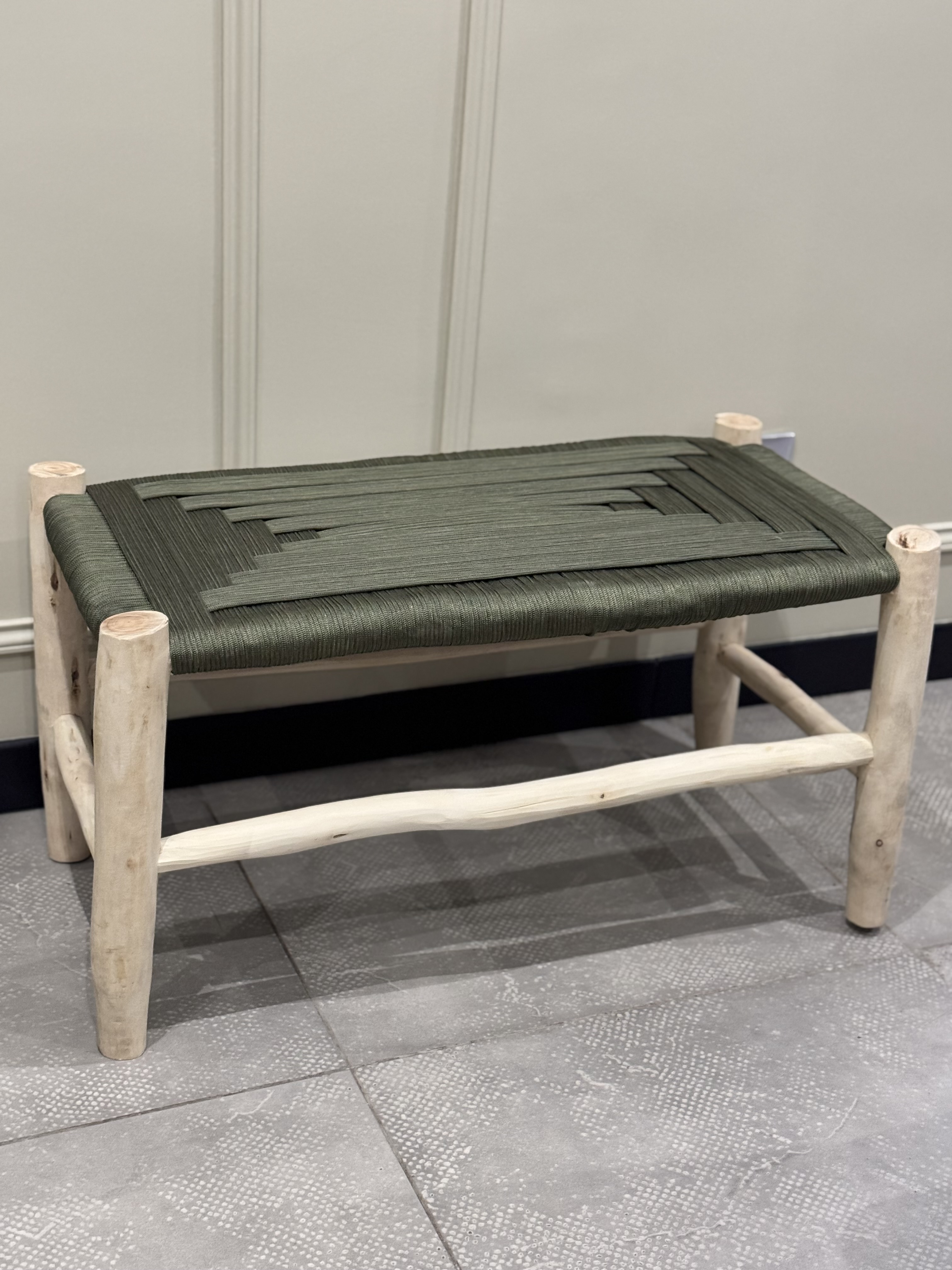 Banc tressé kaki