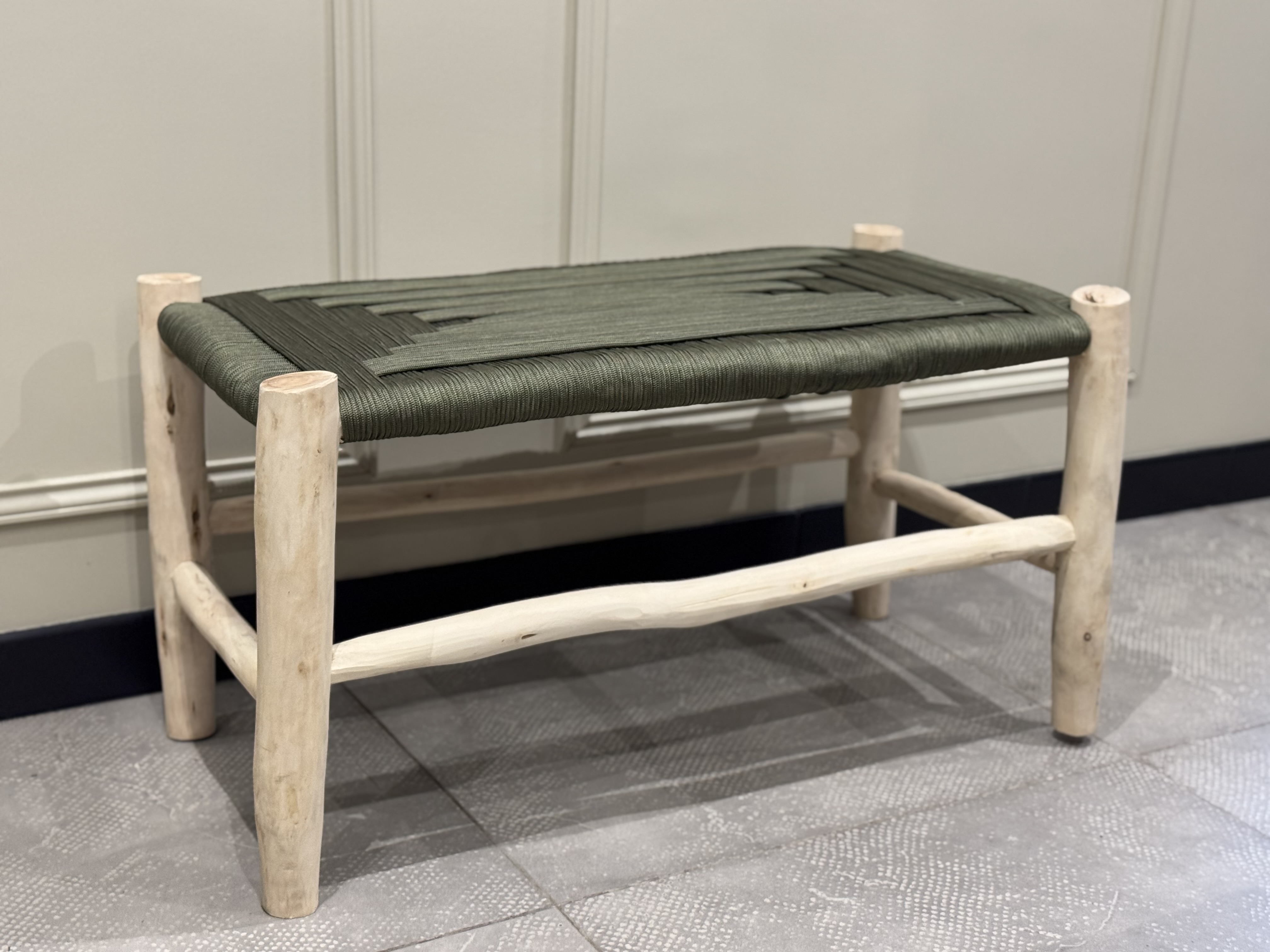 Banc tressé kaki