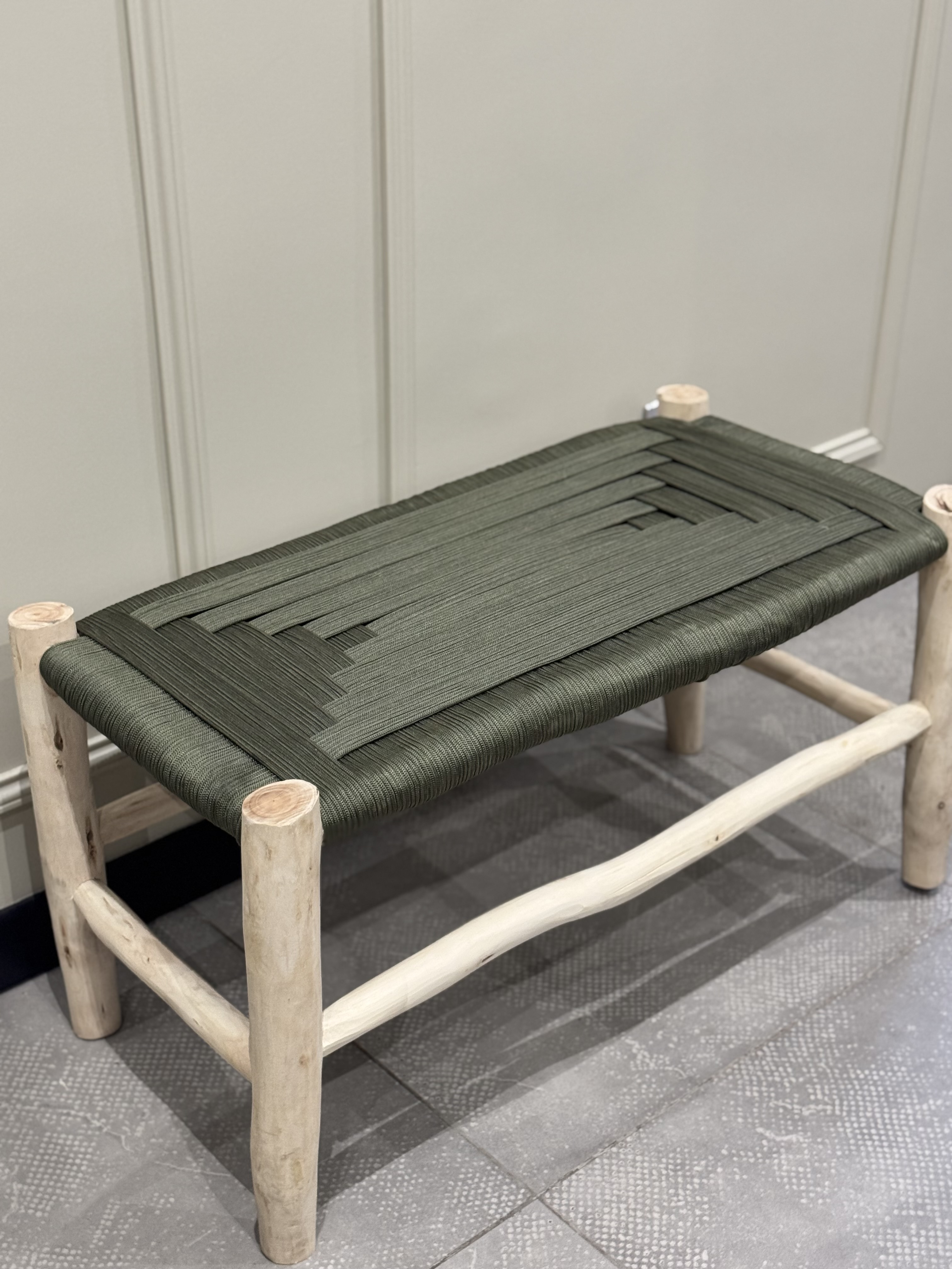 Banc tressé kaki