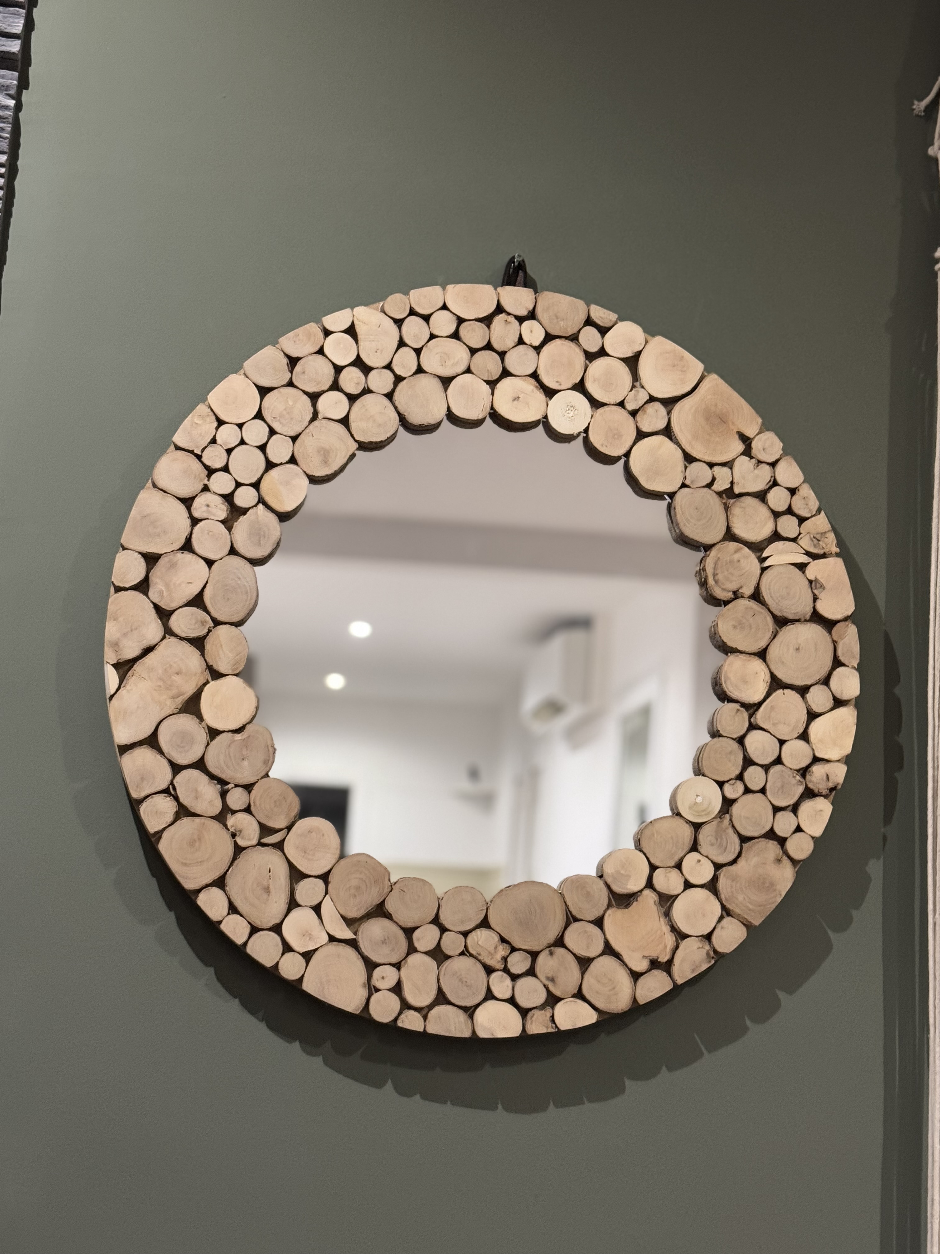 Miroir rond en bois d'eucalyptus