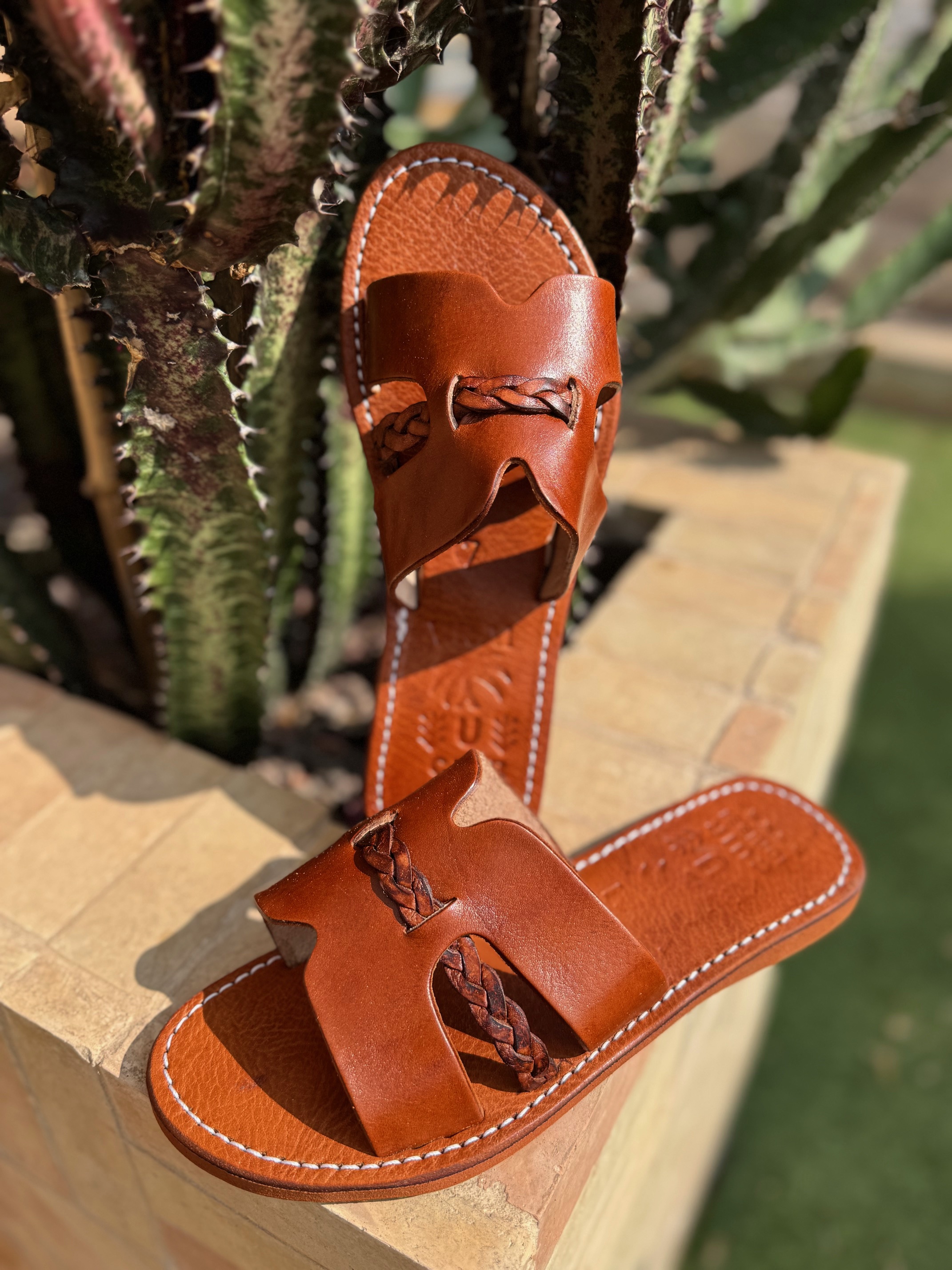 Mules d'été tressées cuir véritable Camel