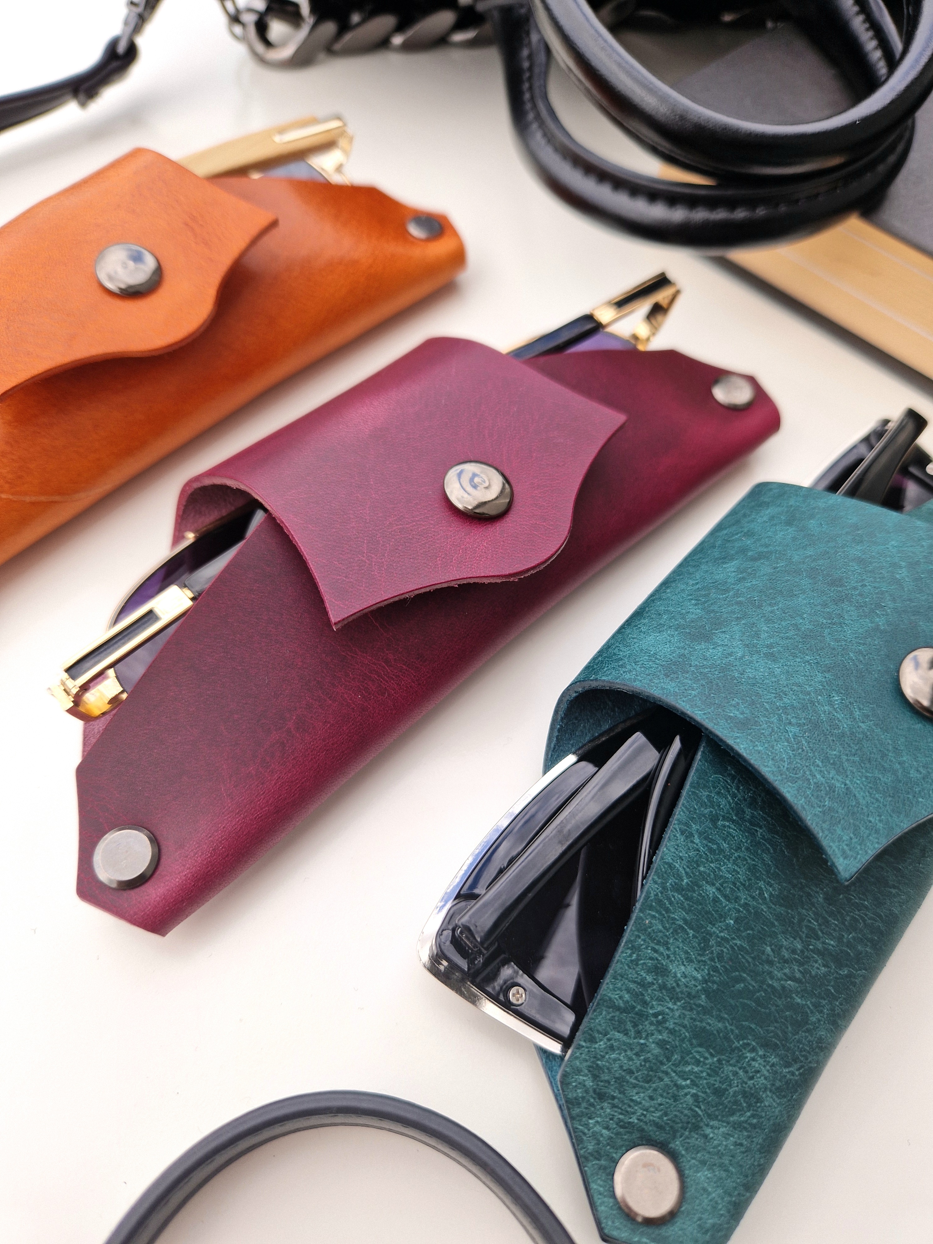 Classic Sunglasses Case