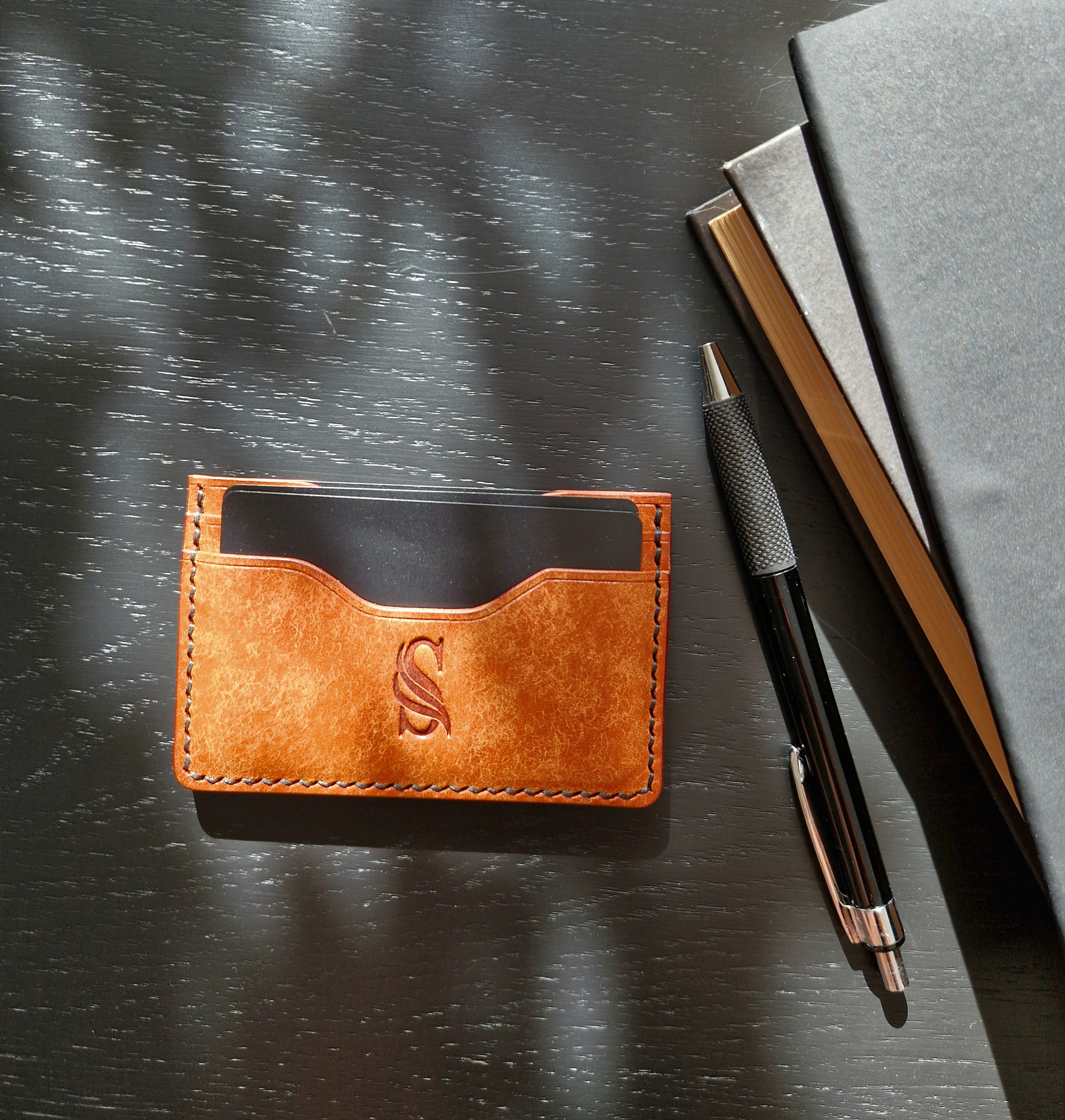Onyx Card Holder