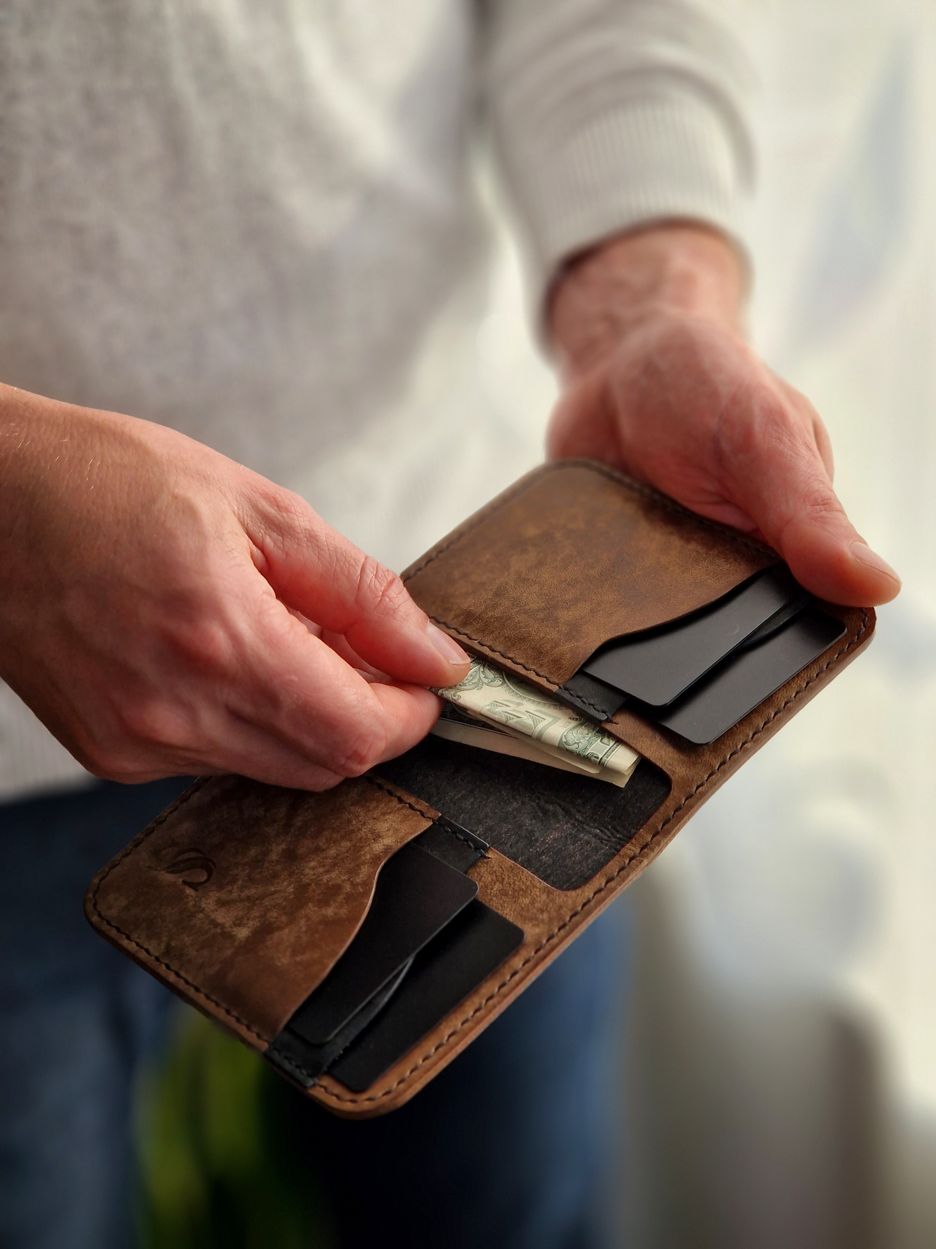 Azteca Foldable Wallet