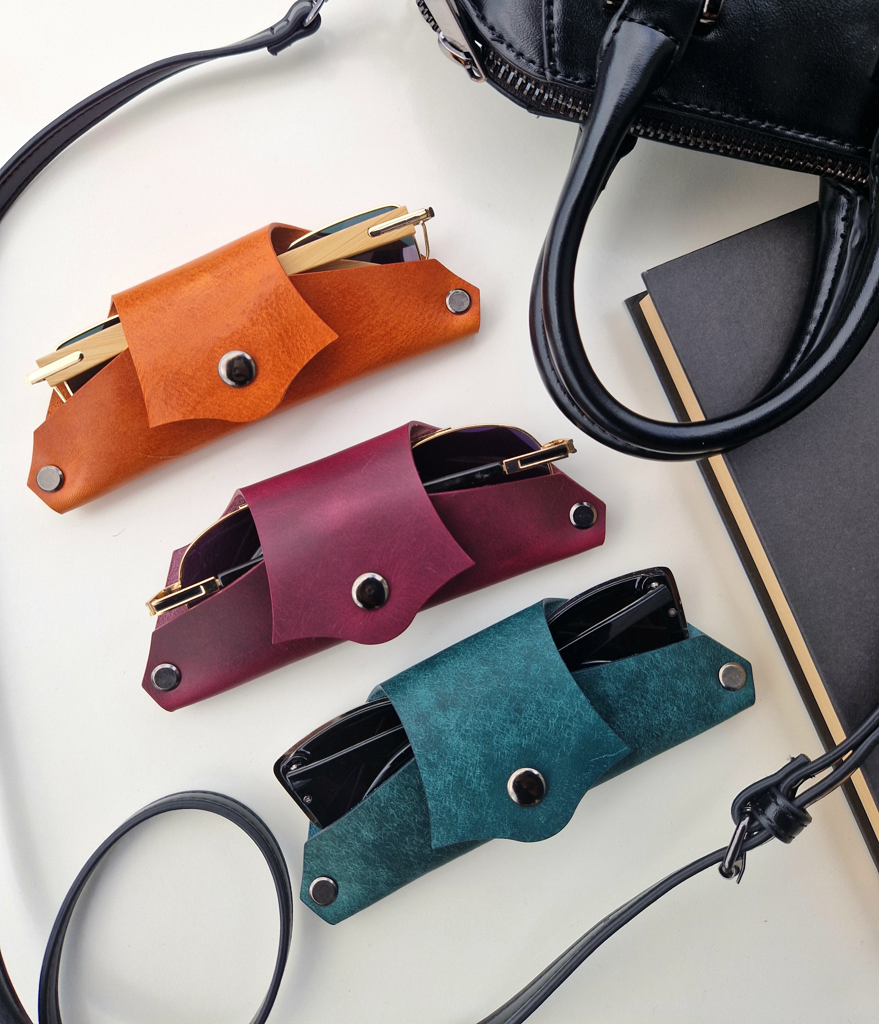 Classic Sunglasses Case