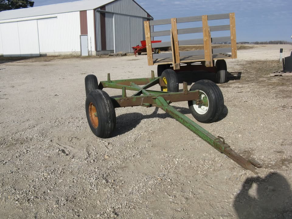 John Deere 1065 running gear