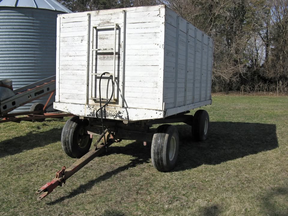 Heider barge wagon