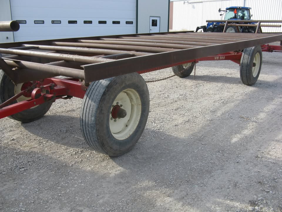 14 round bale hay racks