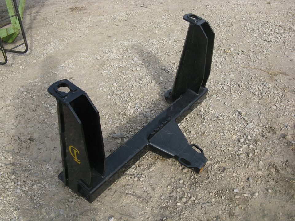 CL fabrications westendorf loader to receiver $350 