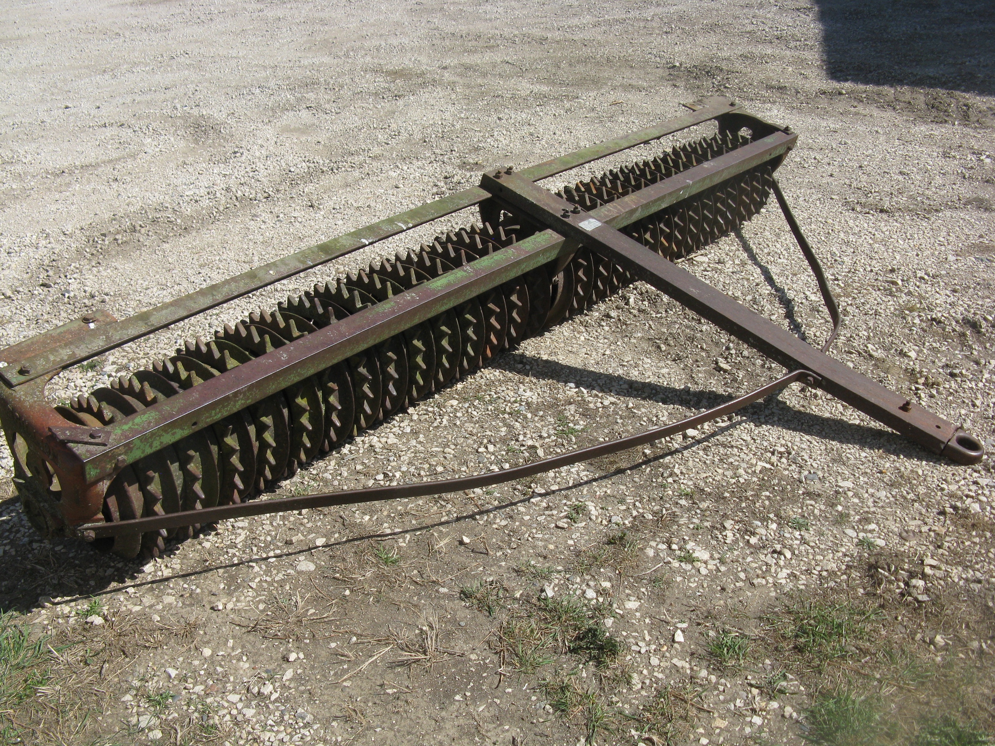 Brillion 10' land roller