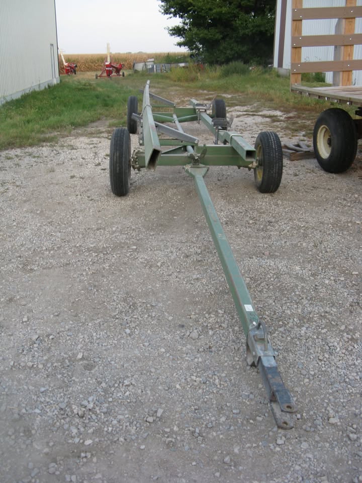 MD 30' header trailer 