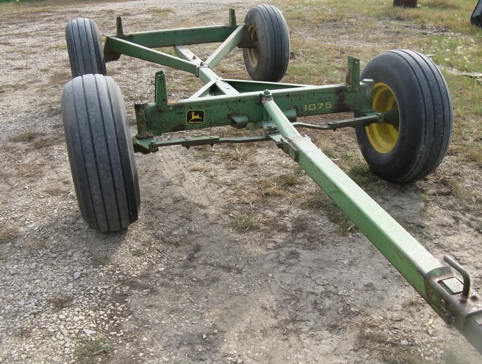 John Deere 1075 running gear