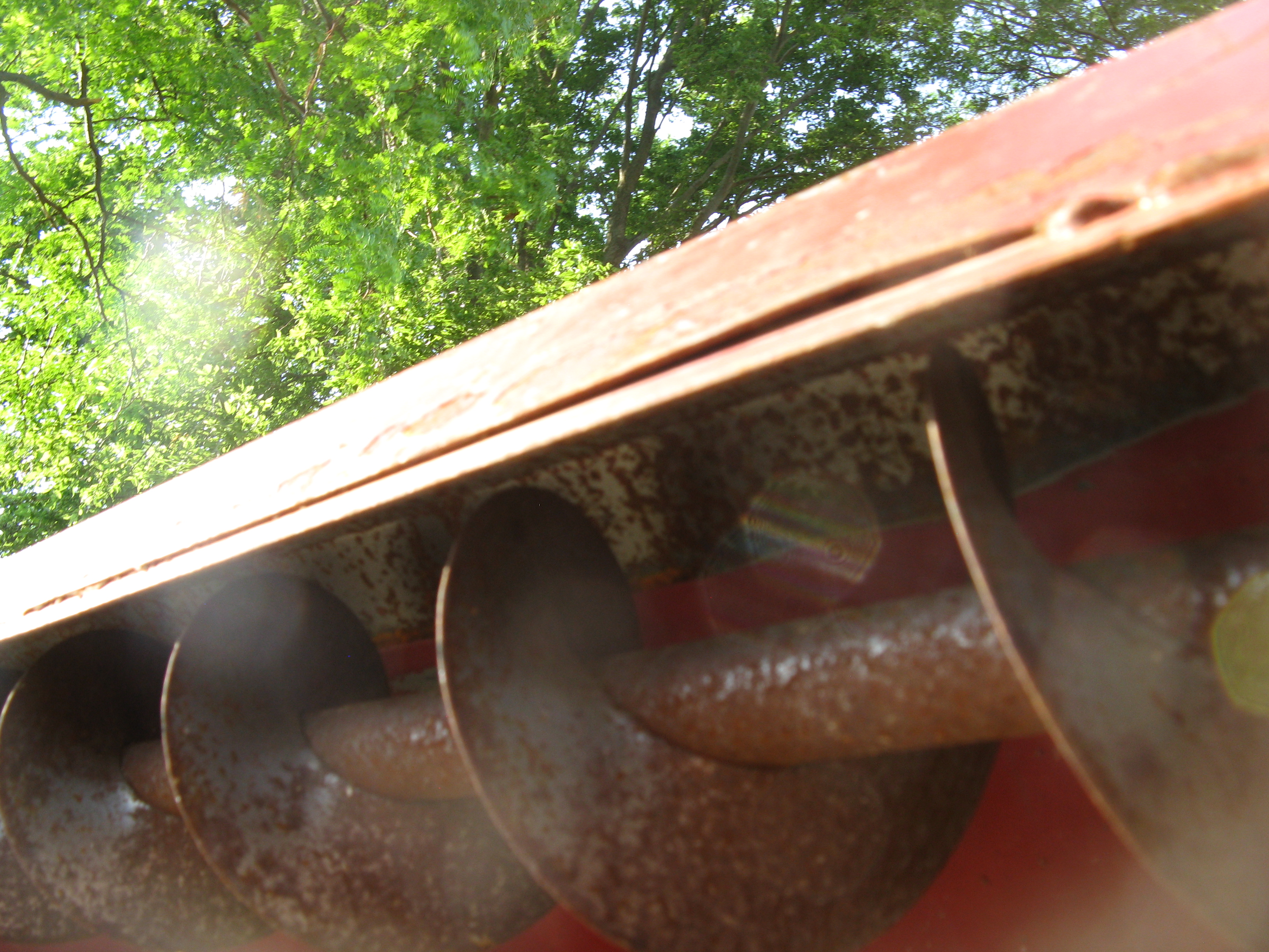 Sudenga sweep auger for 36 foot bin with 8" out auger