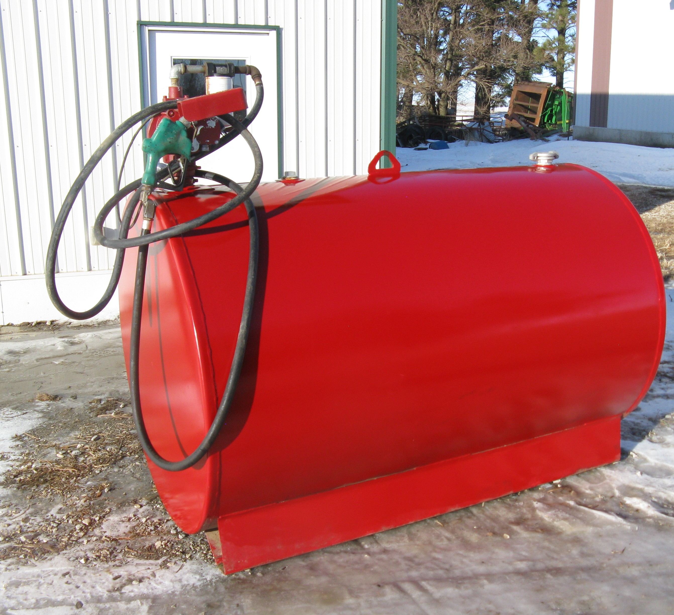 500 gallon fuel barrel