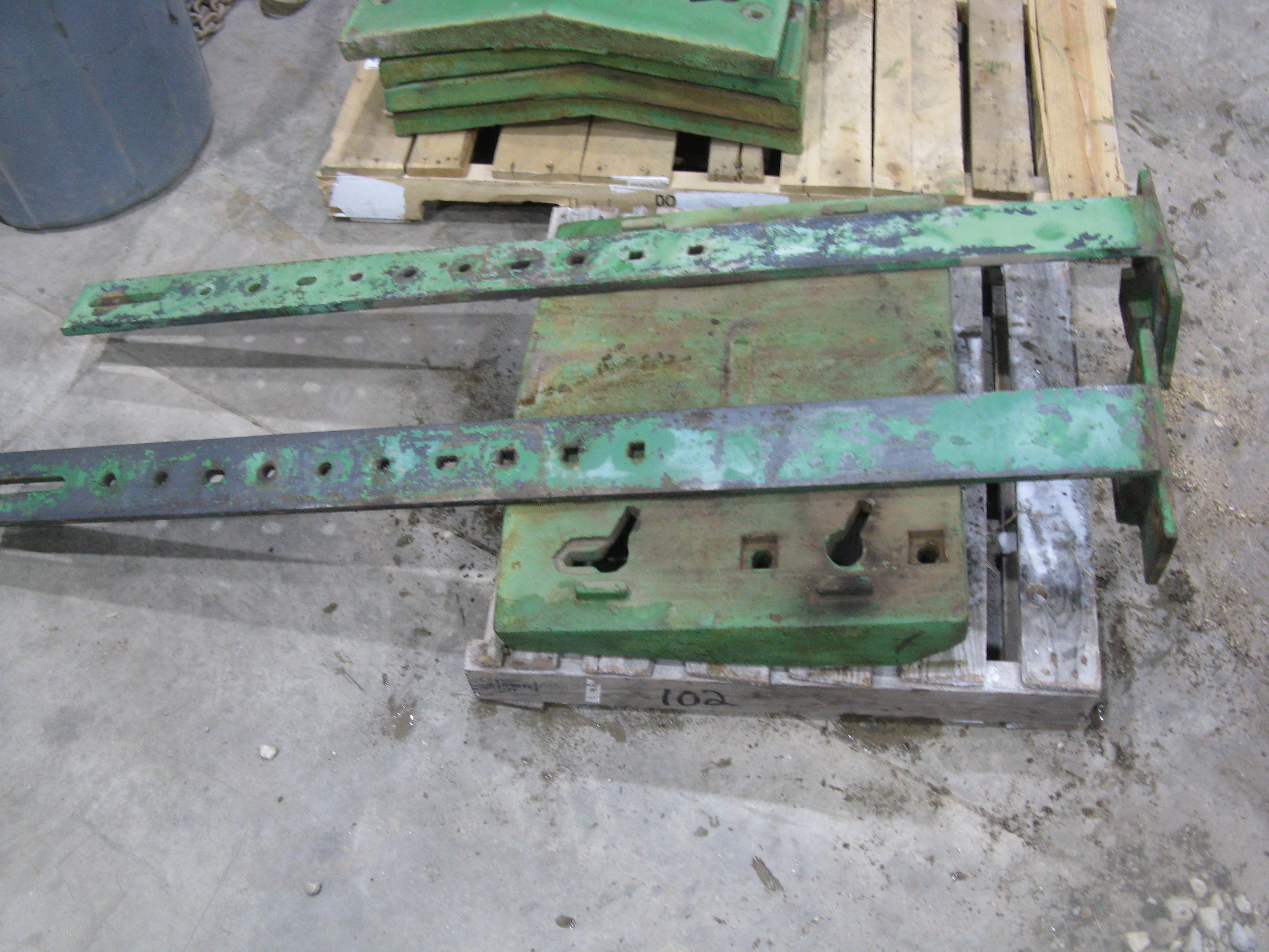 John Deere 740 running gear