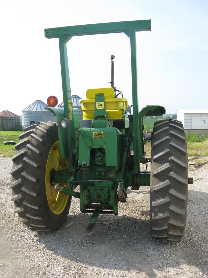 1969 John Deere 3020 diesel tractor