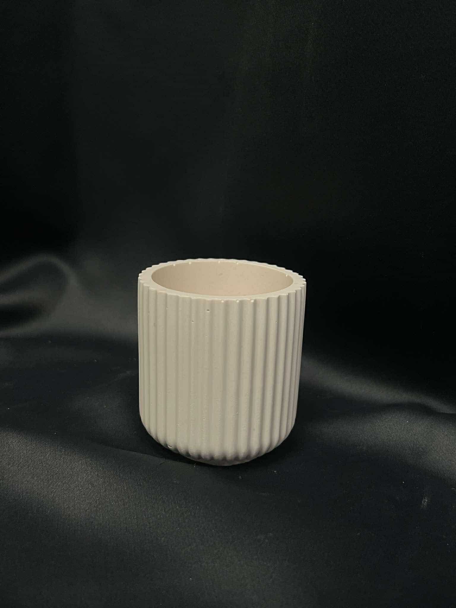 Rond Potje Verticaal Streep Hoog