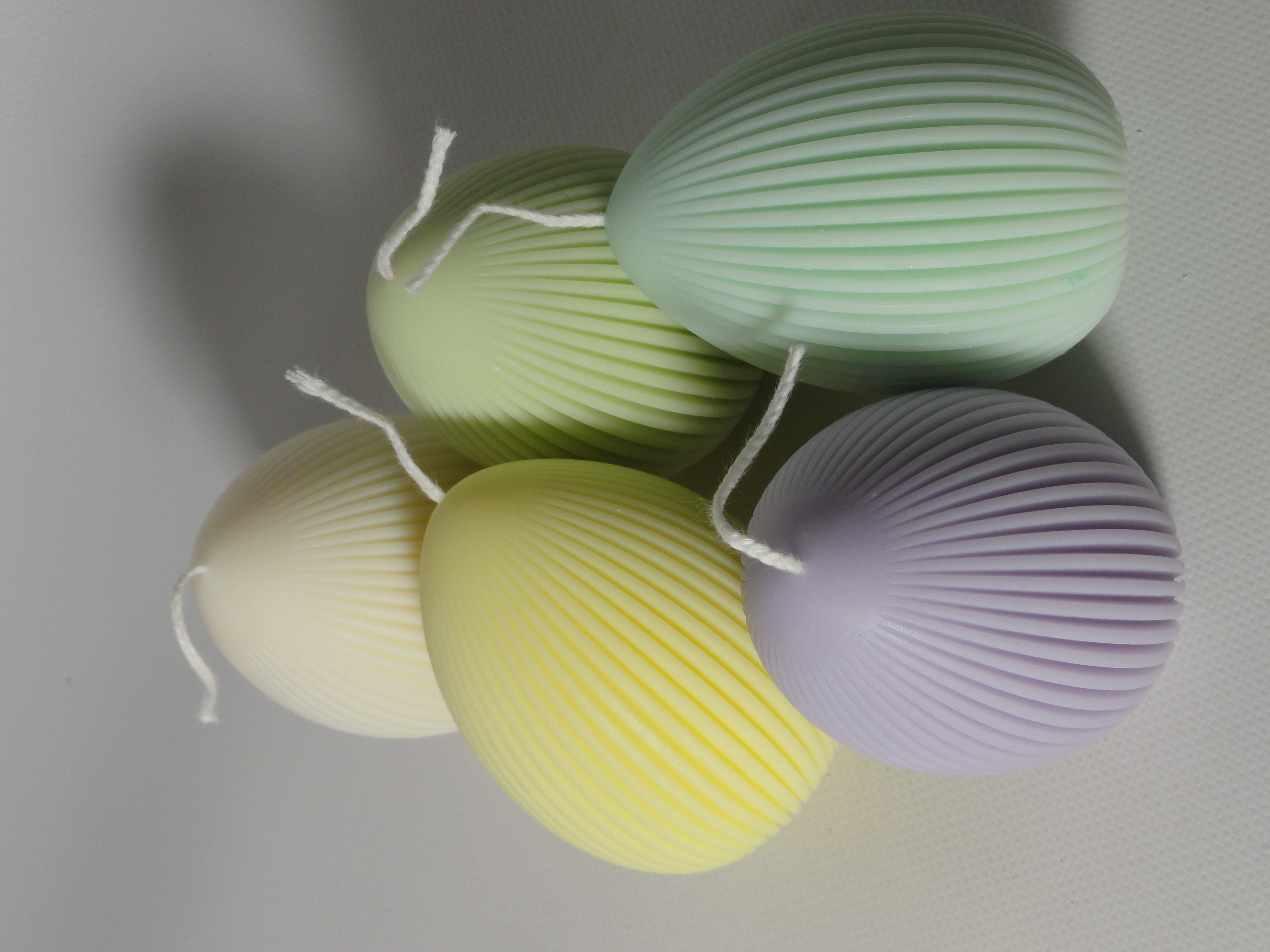 Paasei verticaal gestreept