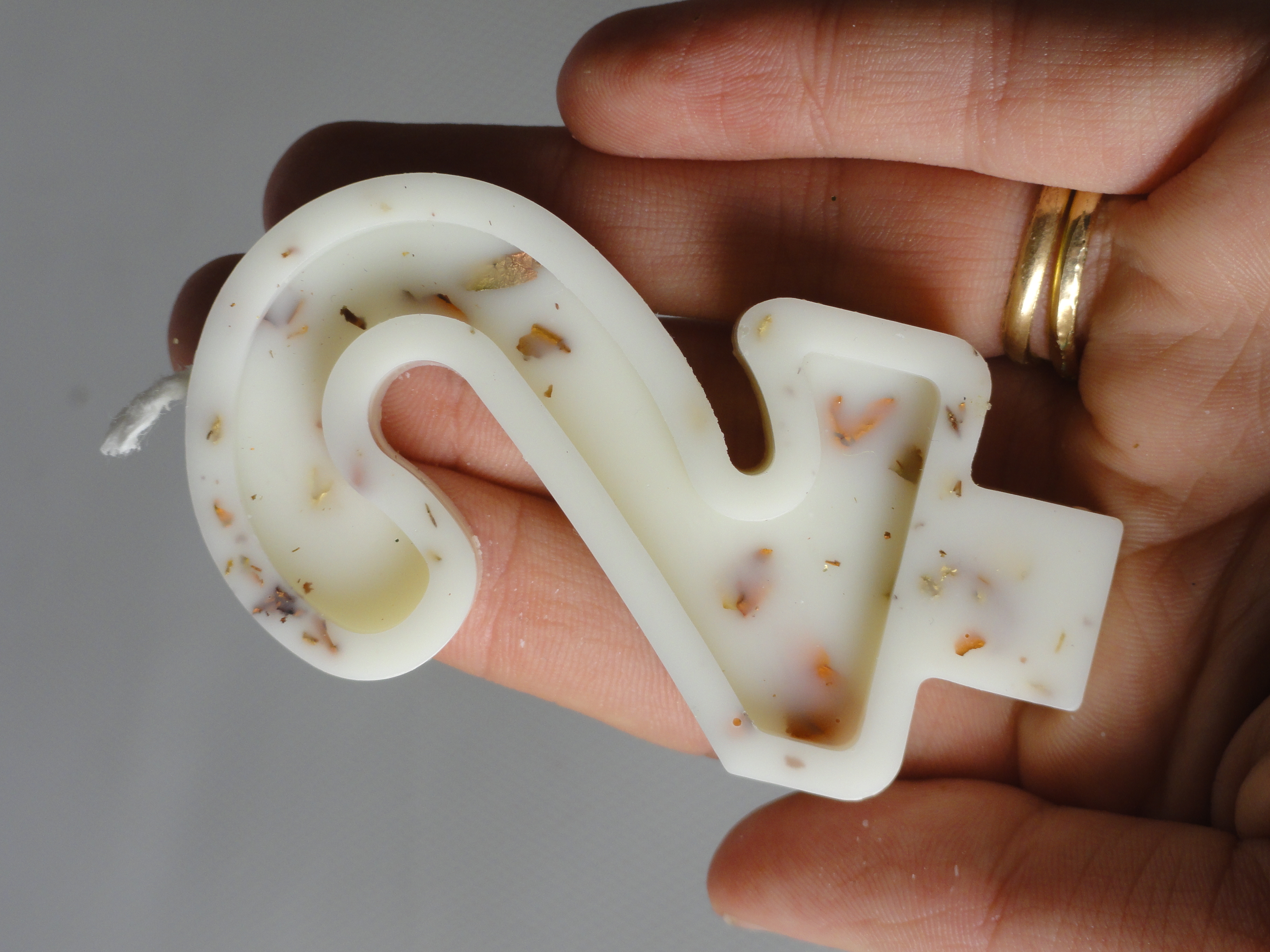 Taartkaarsje cijfer confetti