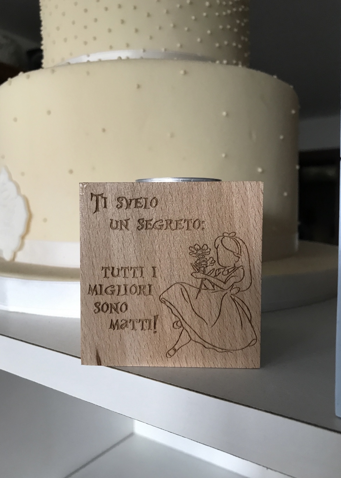 Cubo porta candela "Alice nel paese delle meraviglie"