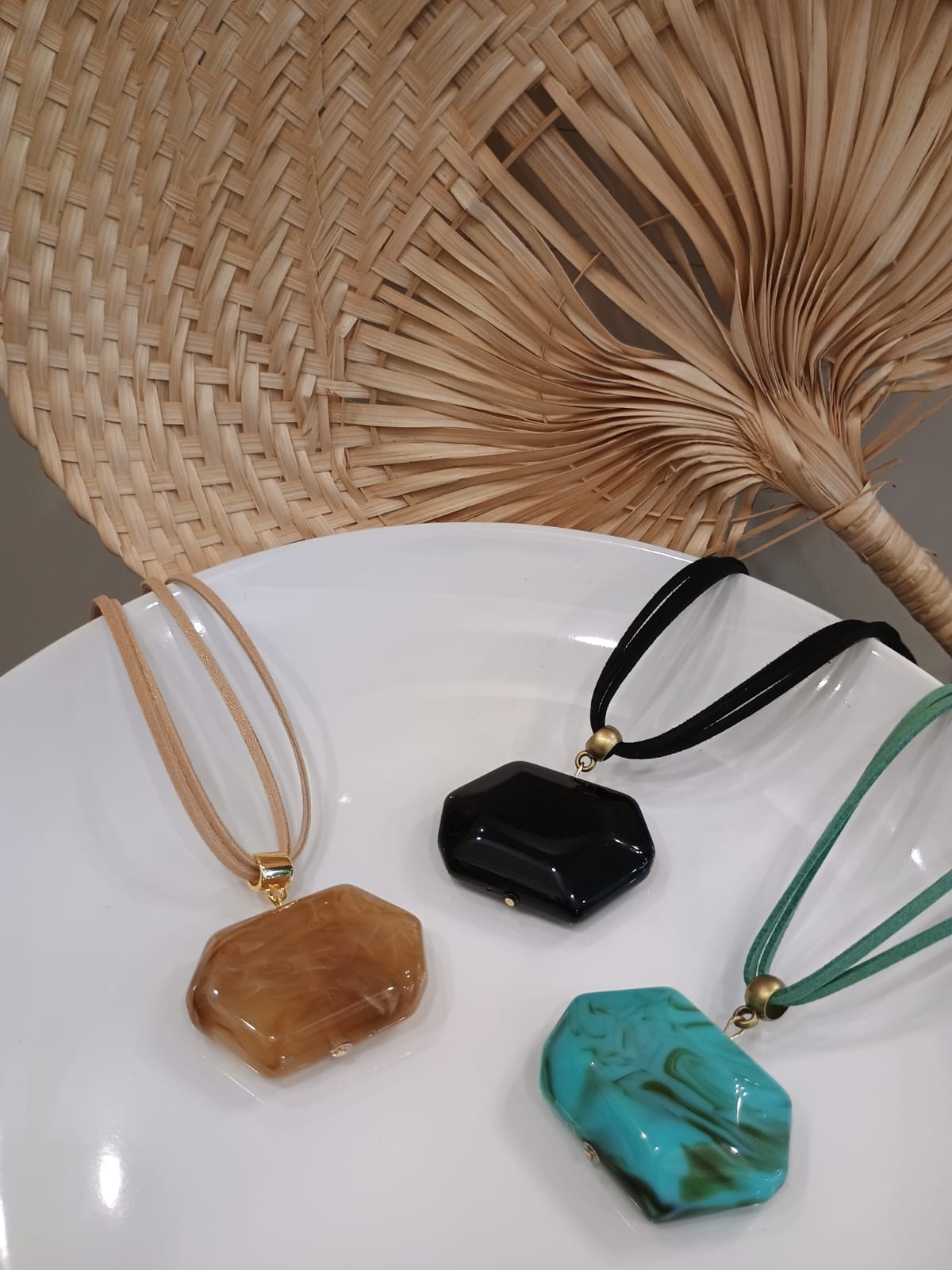 Colares peça quadrada