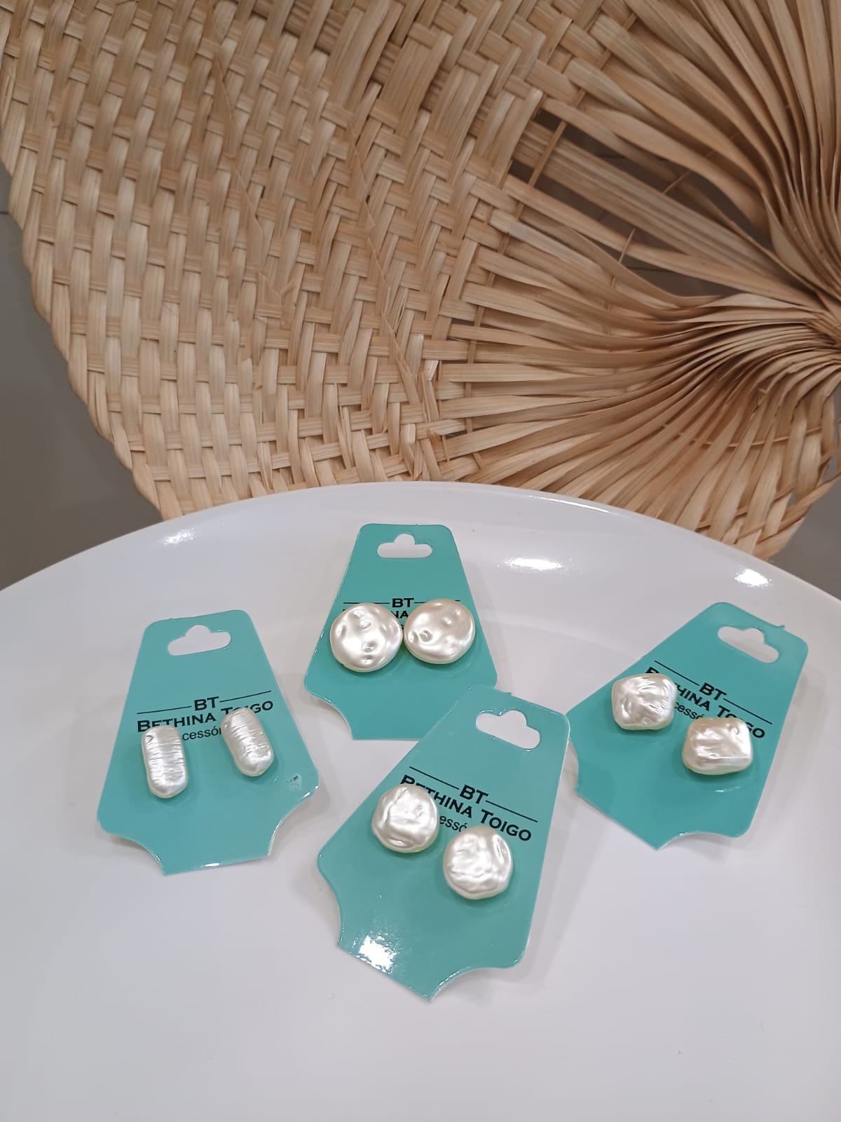 Brinco pérola água doce