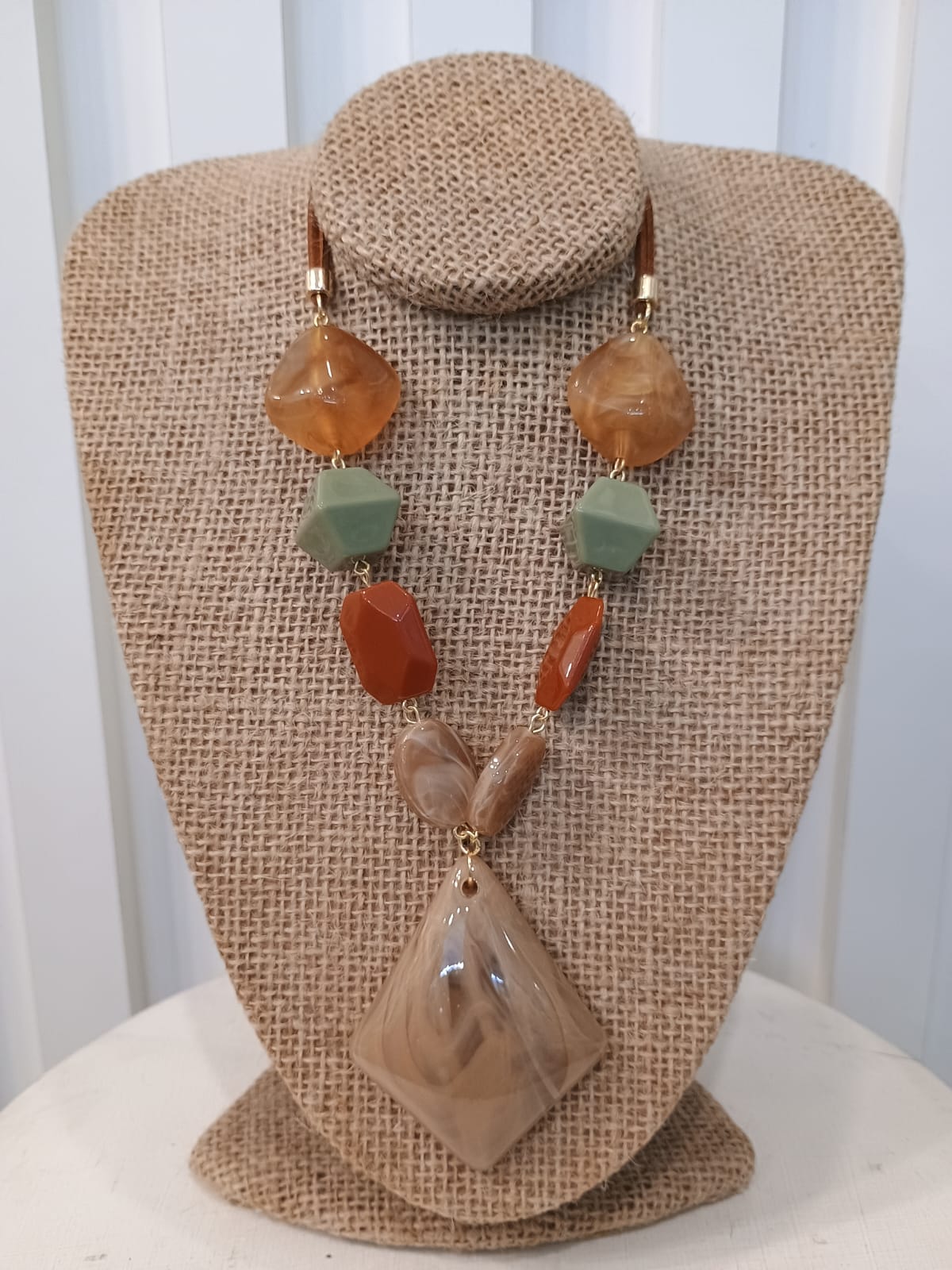 Colar Canadá com peça