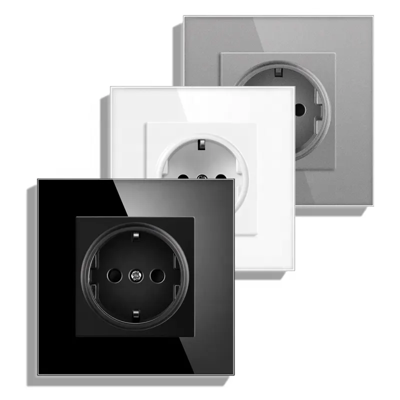 Modern Electrical Wall Outlet Set