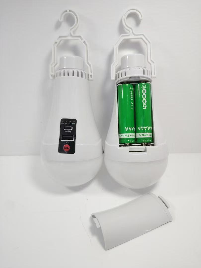 Rechargeable LED Emergency Bulb