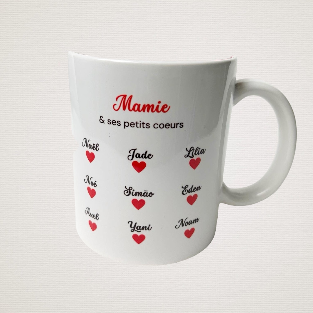 Mug "Mamie et ses petits coeurs"