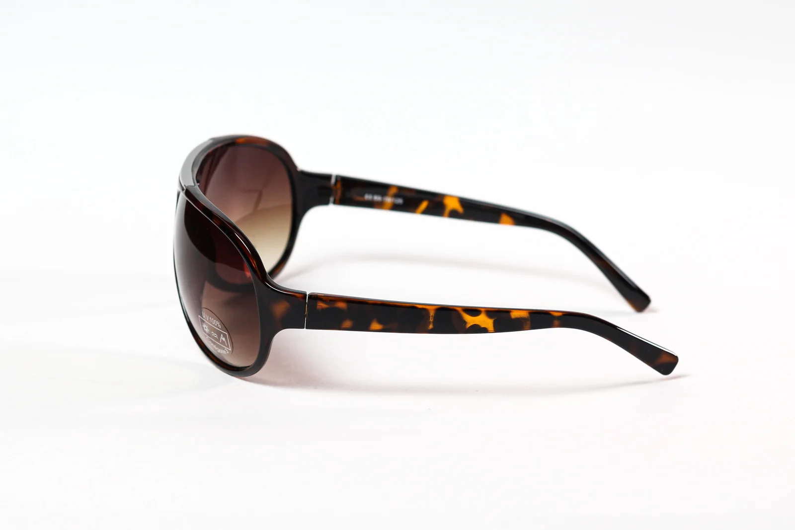 Coconuts  57003   002