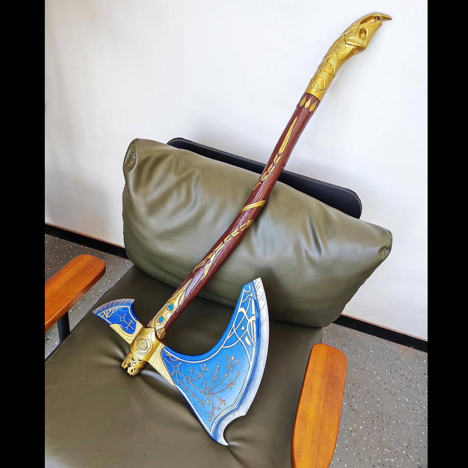 Kratos' Leviathan Axe 