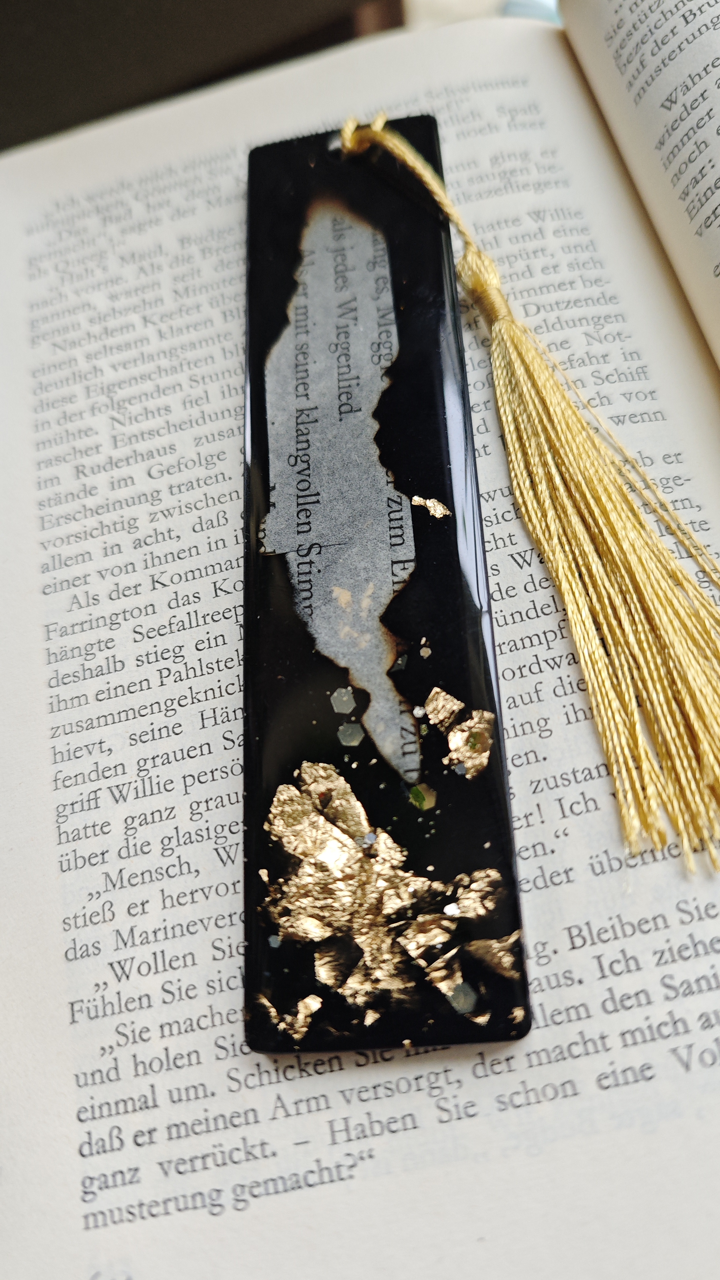 Lesezeichen mit Goldflocken