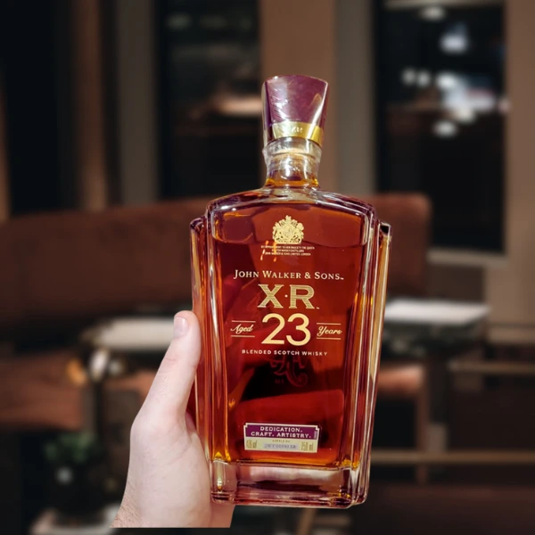 Johnnie Walker & Sons XR 23 Year Old